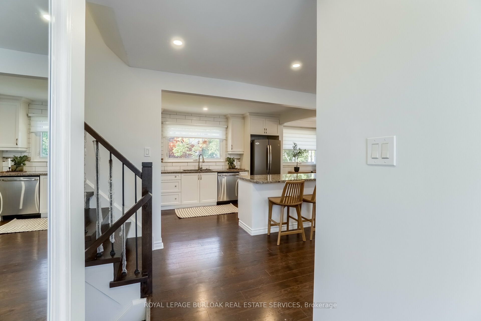 2121 Bridge Road, Oakville 3