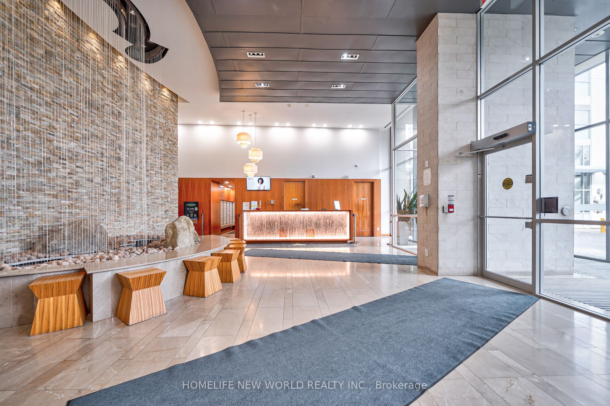 Unit 2209 - 225 Webb Drive, Mississauga 3
