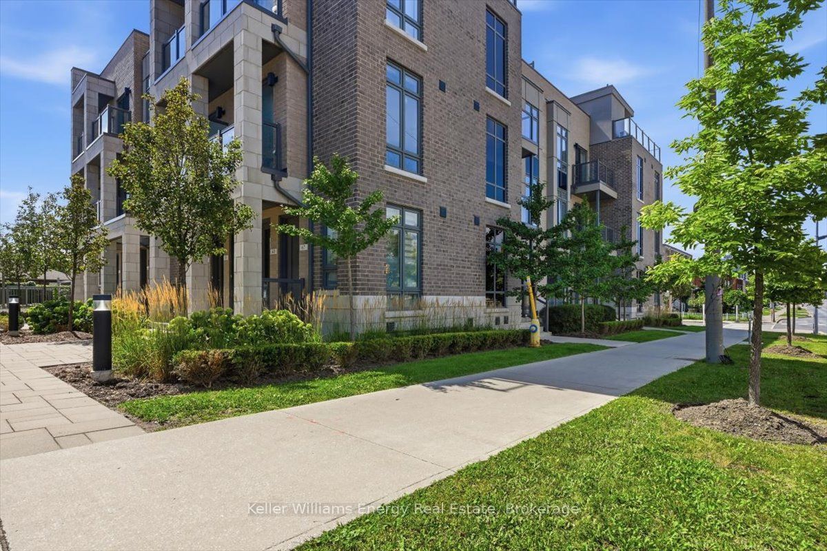 Unit 65 - 721 Lawrence Avenue W, North York 4