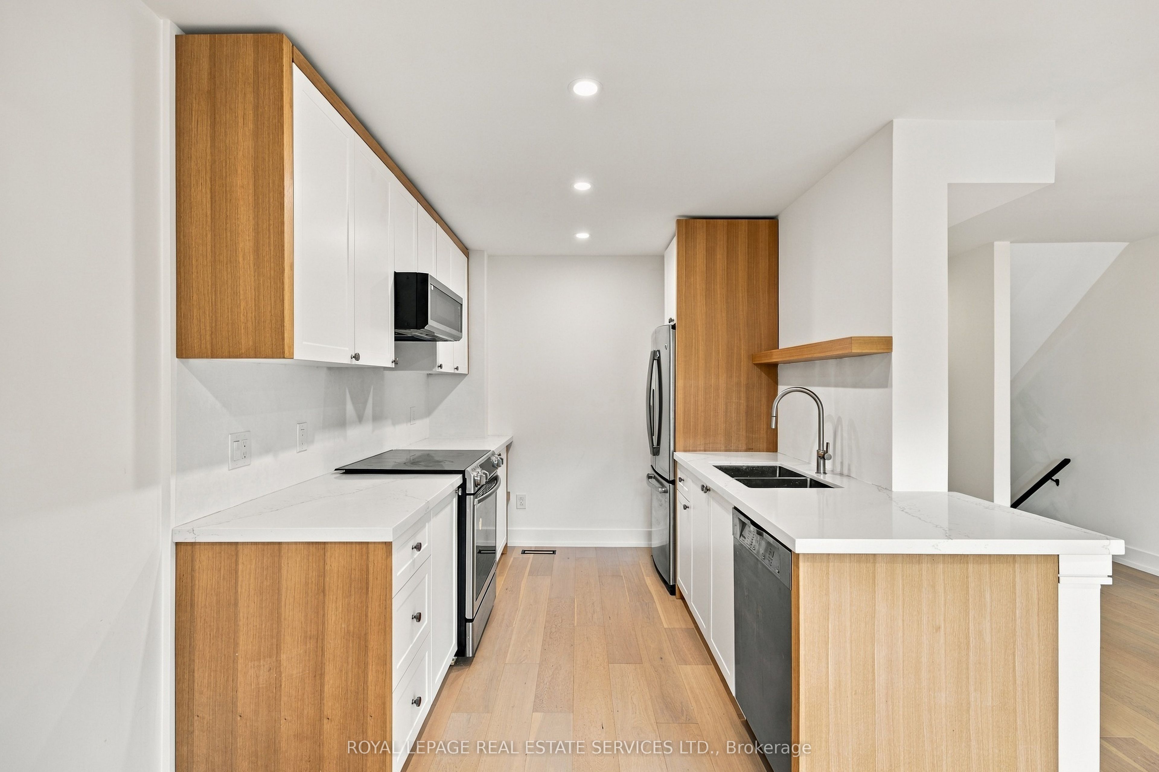 Unit 53 - 400 Mississauga Valley Boulevard, Mississauga 5