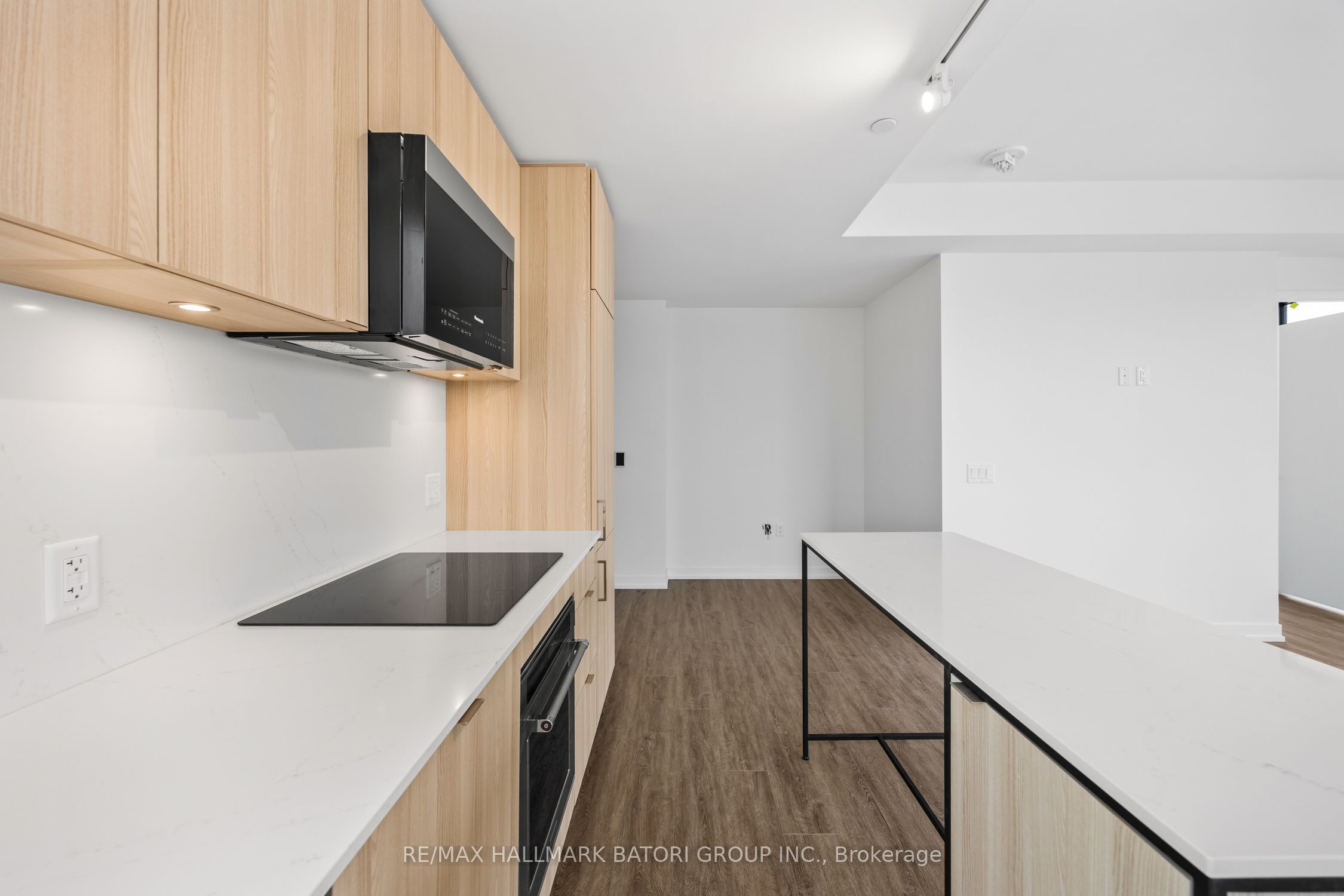 Unit 212 - 251 Masonry Way, Mississauga 5