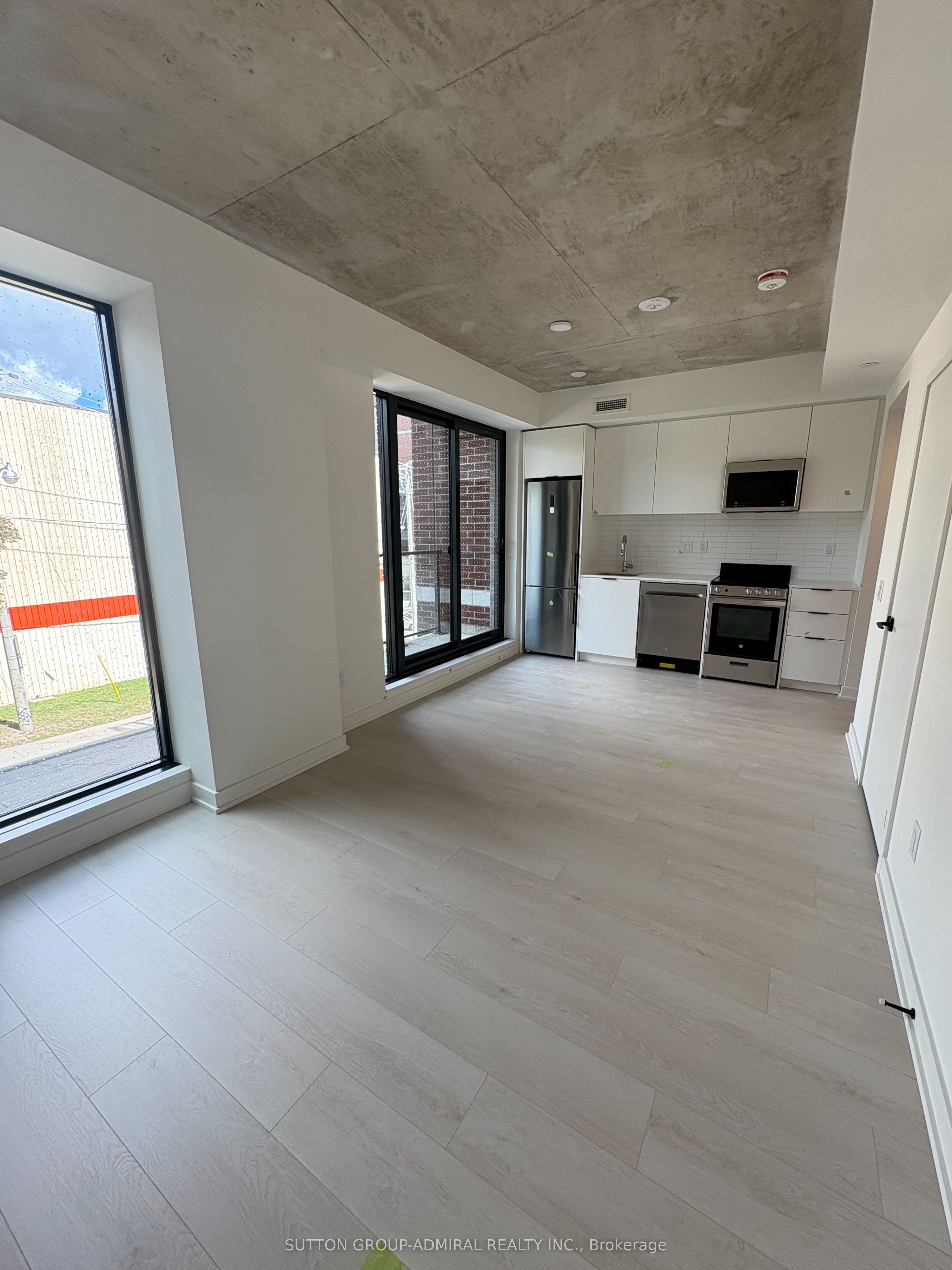 Unit 313 - 1 Vine Avenue, Toronto 5