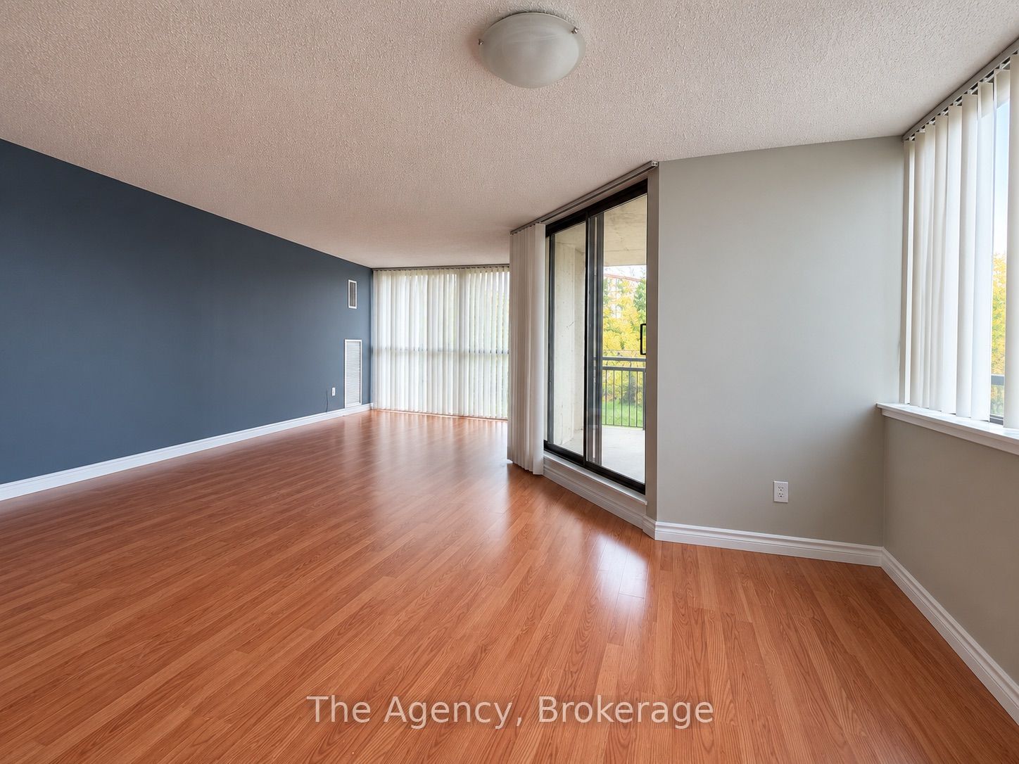 Unit 204 - 2200 Sherobee Road, Mississauga 3