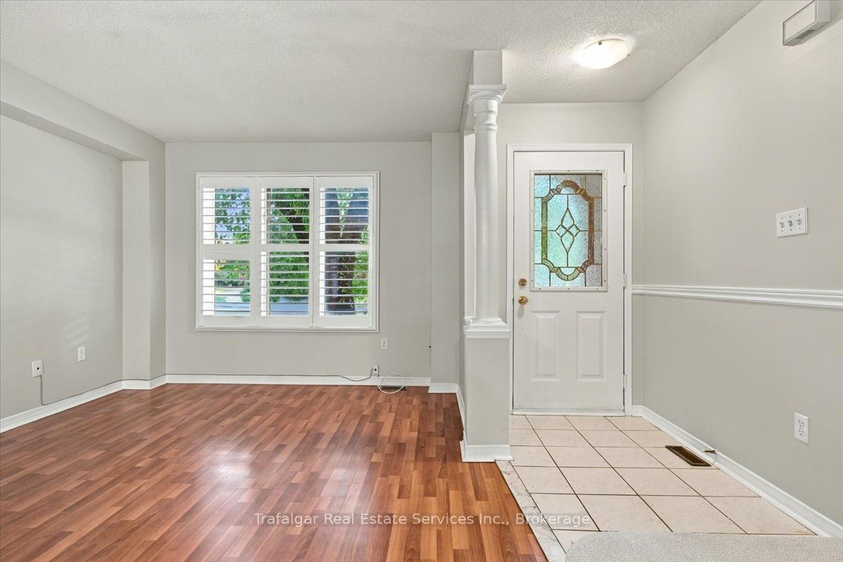 2212 Westoak Trails Boulevard, Oakville 5
