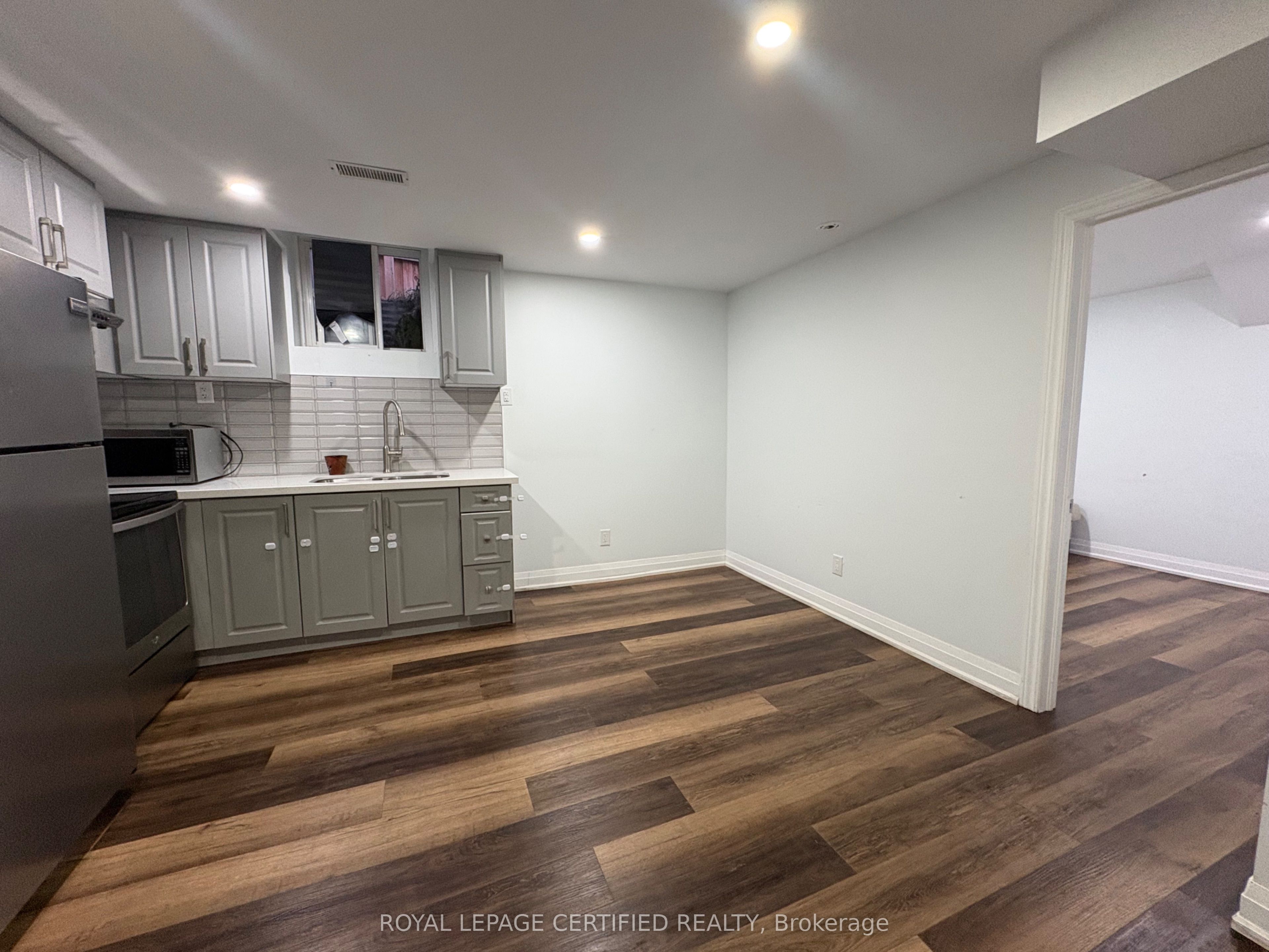 Unit Bsmt - 6278 Lavery Court, Mississauga 2