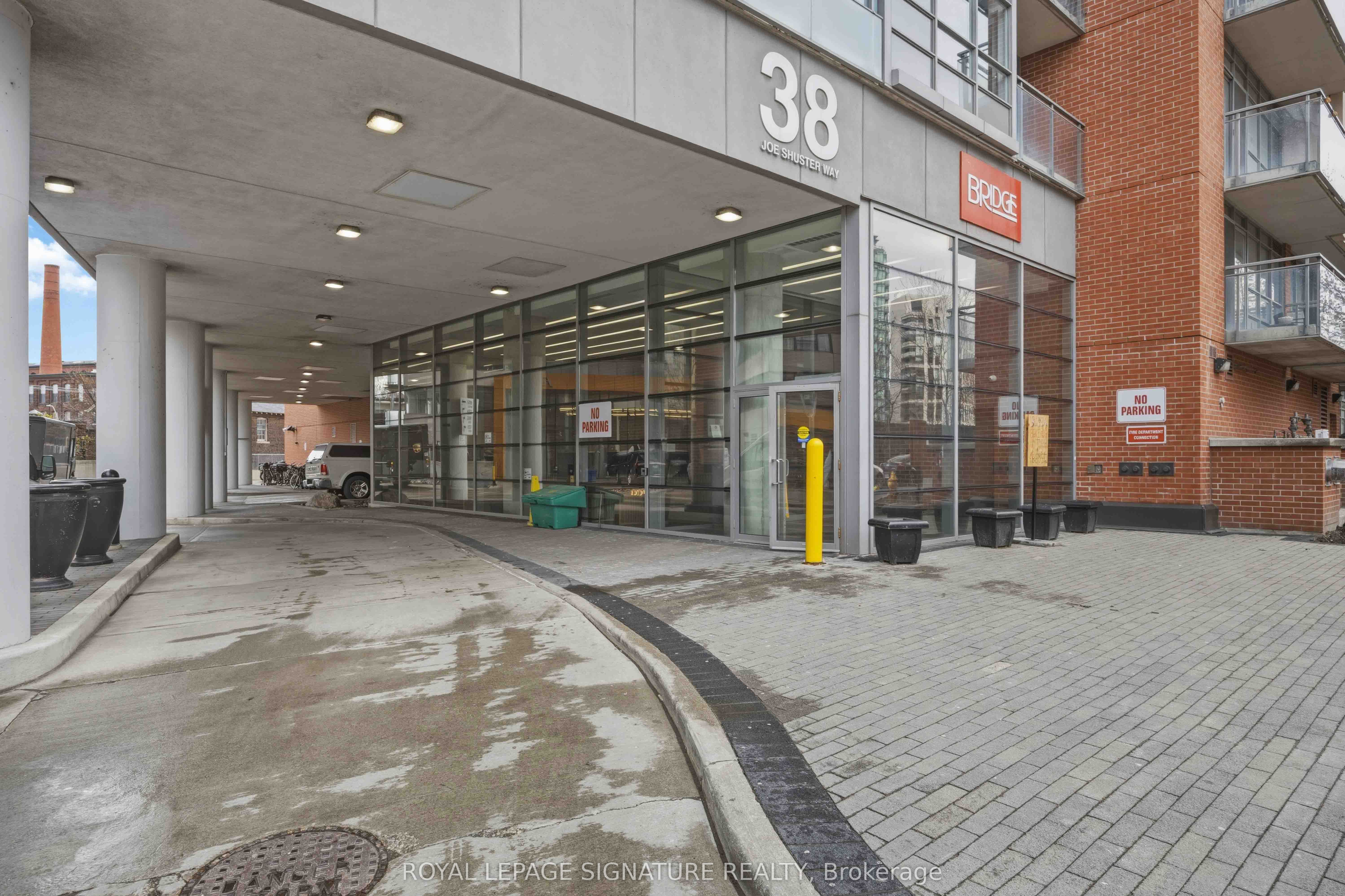 Unit 1625 - 38 Joe Shuster Way, Toronto 3
