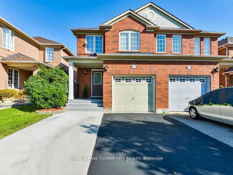 43 Garibaldi Drive, Brampton 2