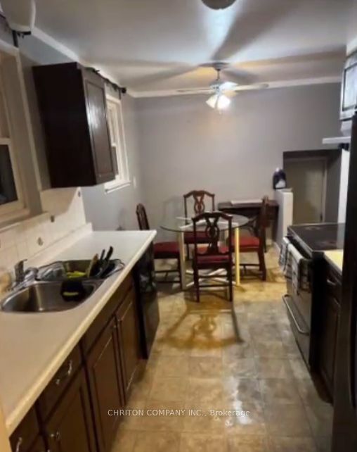 Unit Upper - 566 Chantenay Drive, Mississauga 3