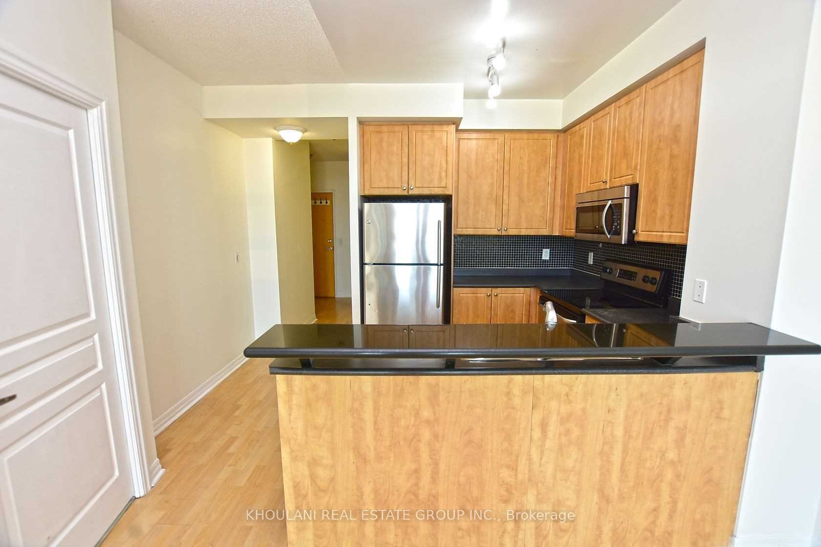 Unit 2201 - 220 Burnhamthorpe Road, Mississauga 4