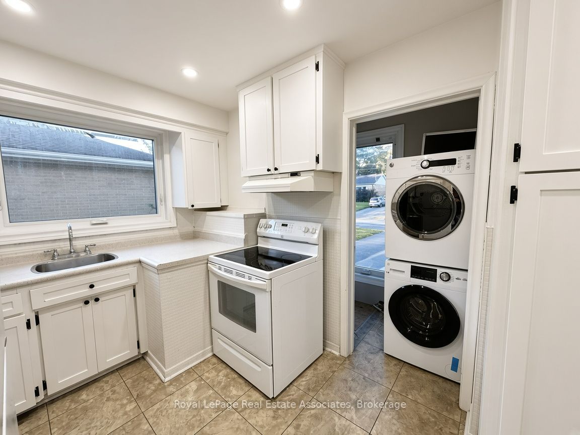 Unit Upper - 10 Elizabeth Street, Halton Hills 5