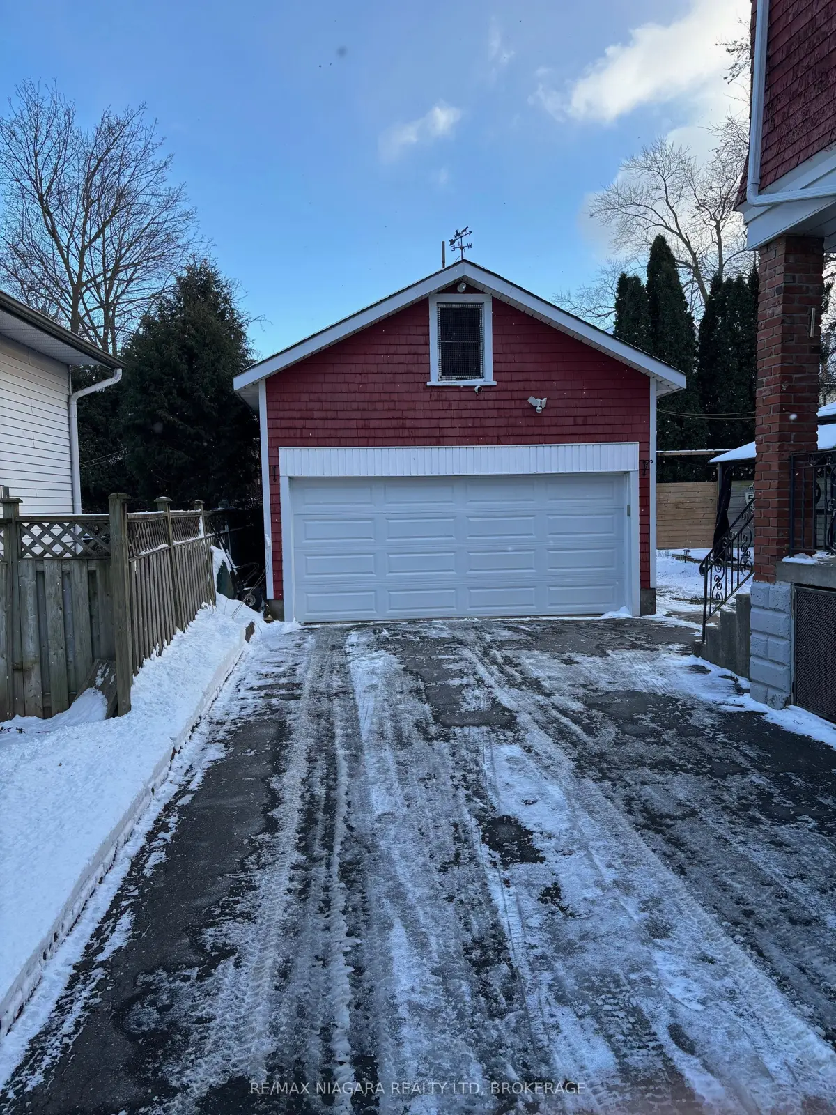 4766 Ryerson Crescent, Niagara Falls, Ontario Listing History | HouseSigma