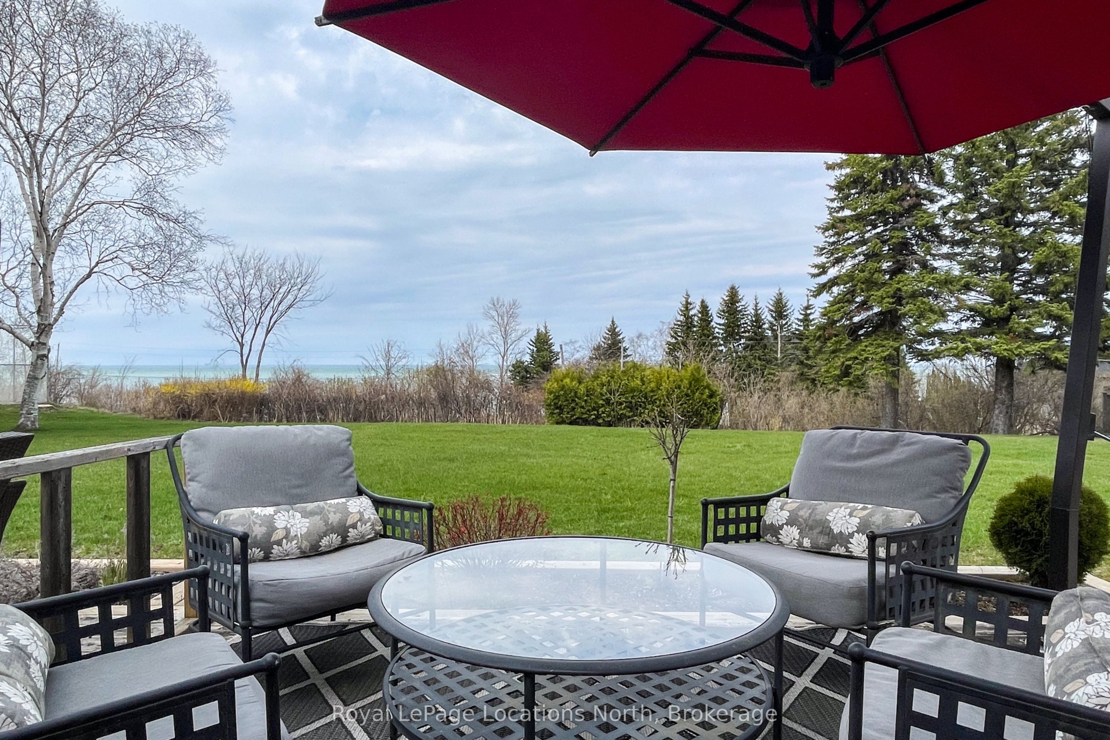 Unit 6 - 139 Lakeshore Road E, Blue Mountains 2