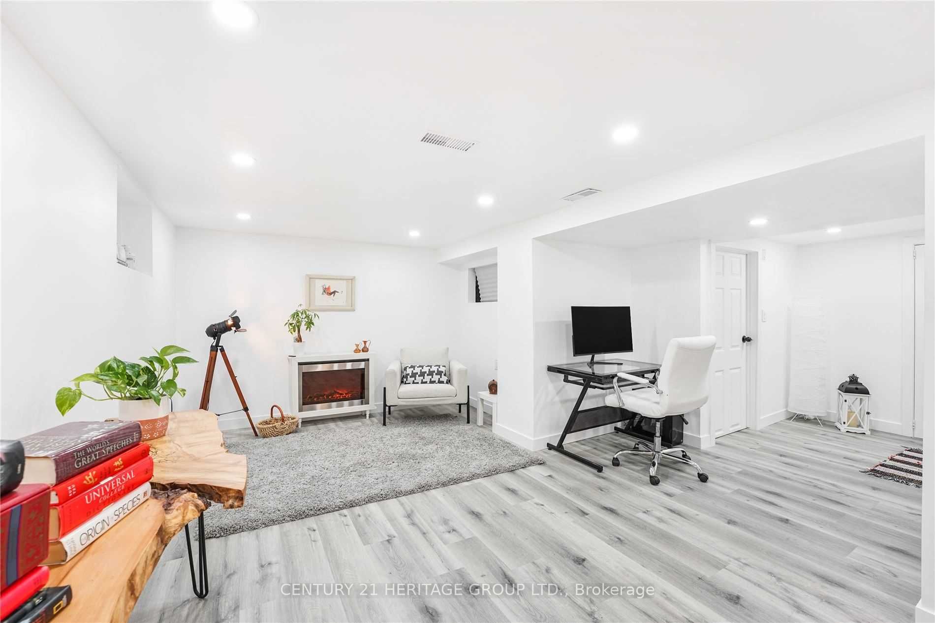 Unit Basement - 82 Centennial Parkway S, Stoney Creek 2