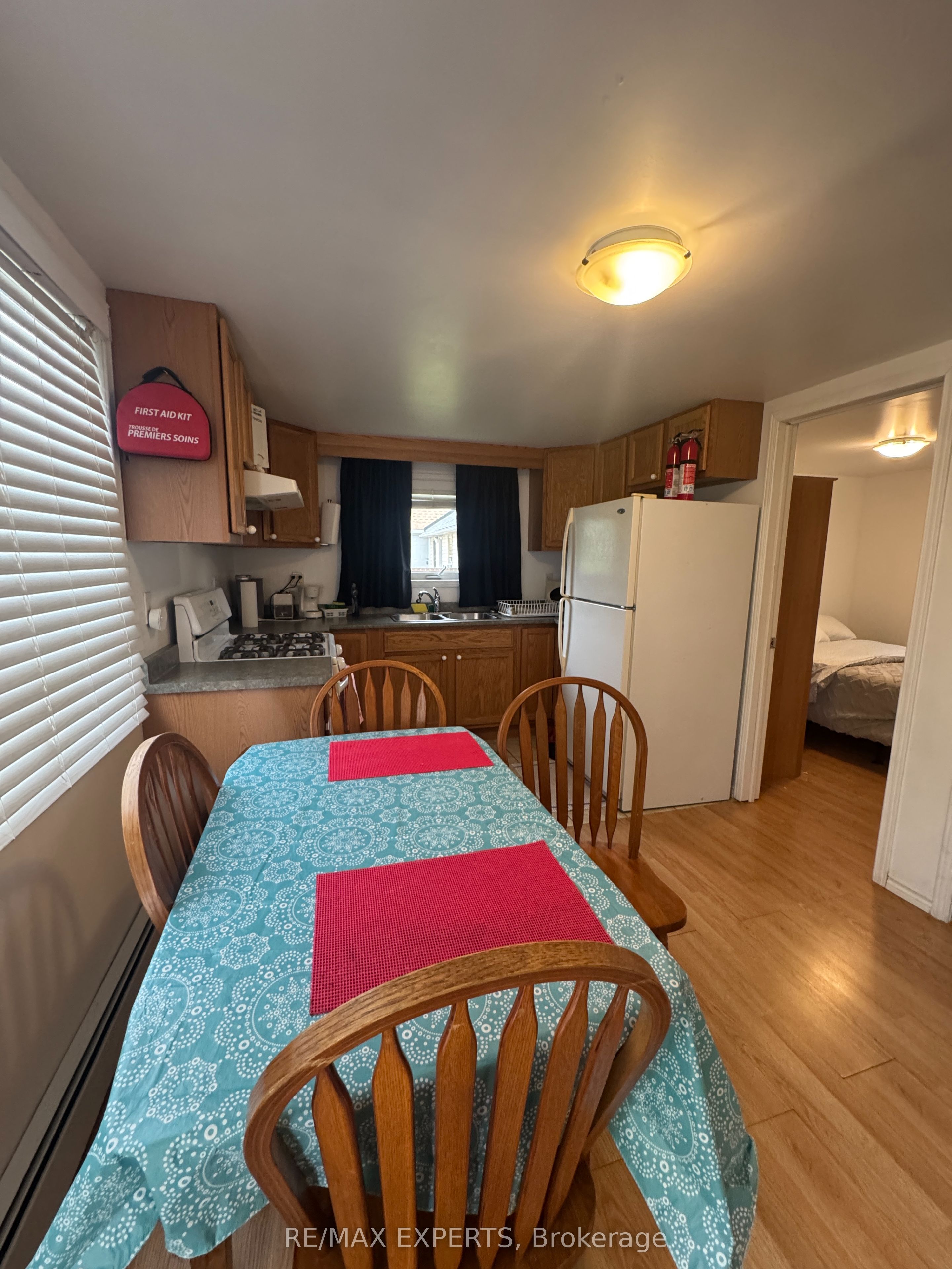 Unit Unit B - 130 South Rankin Street, Saugeen Shores 3