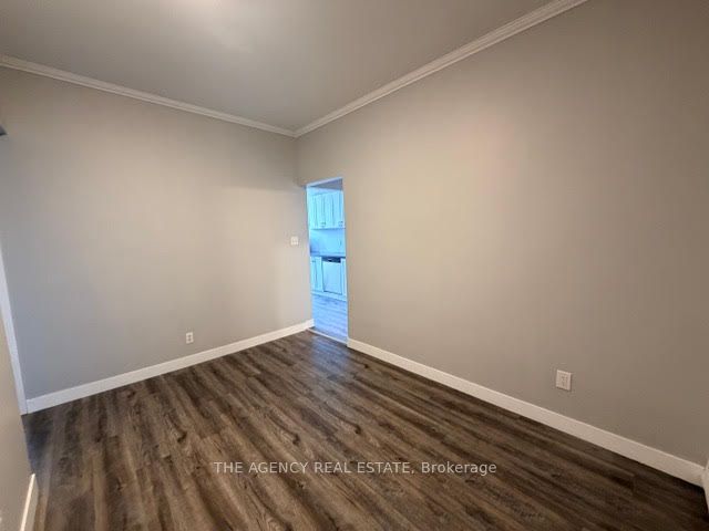 Unit 4 - 286 Talbot Street, St. Thomas 2