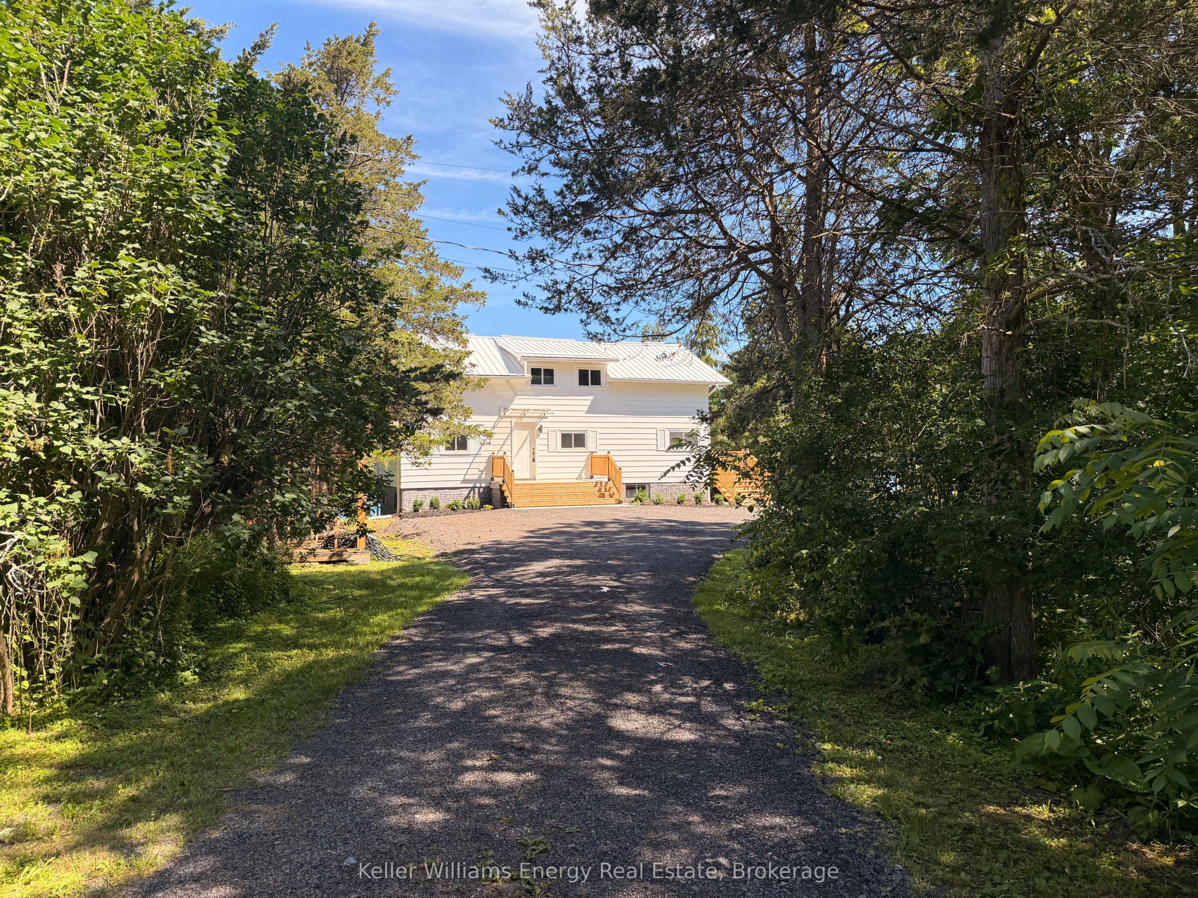 41 Back Lane, Prince Edward County 3