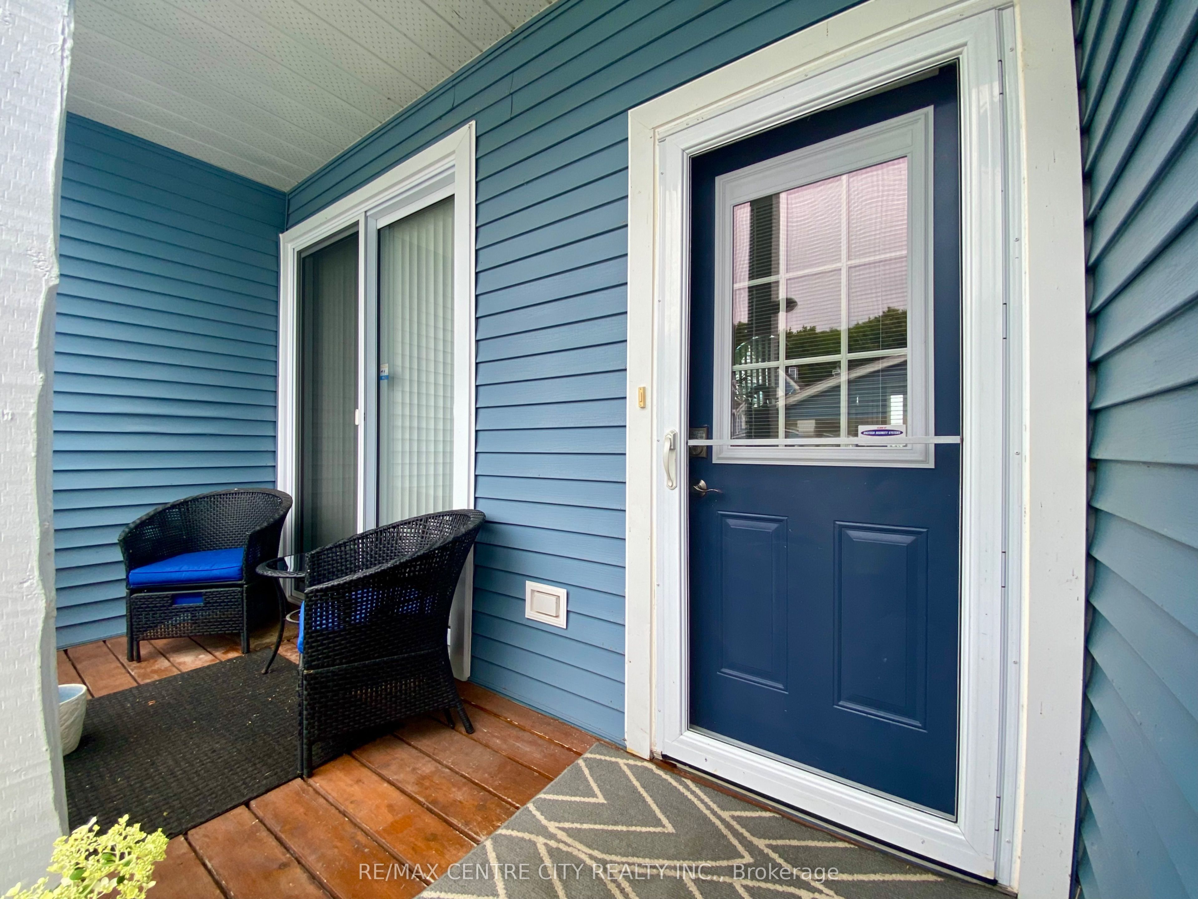 Unit 46 - 374 Front Street, Central Elgin 4