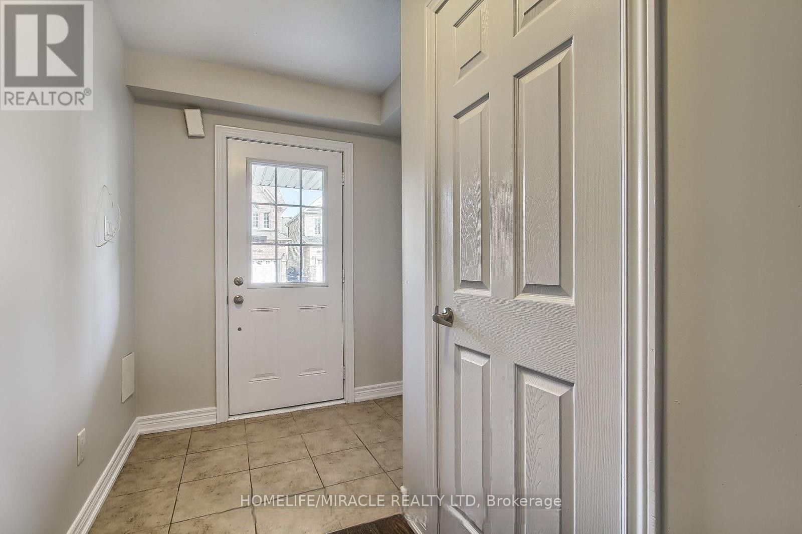 70 Knotty Pine Avenue, Cambridge 2