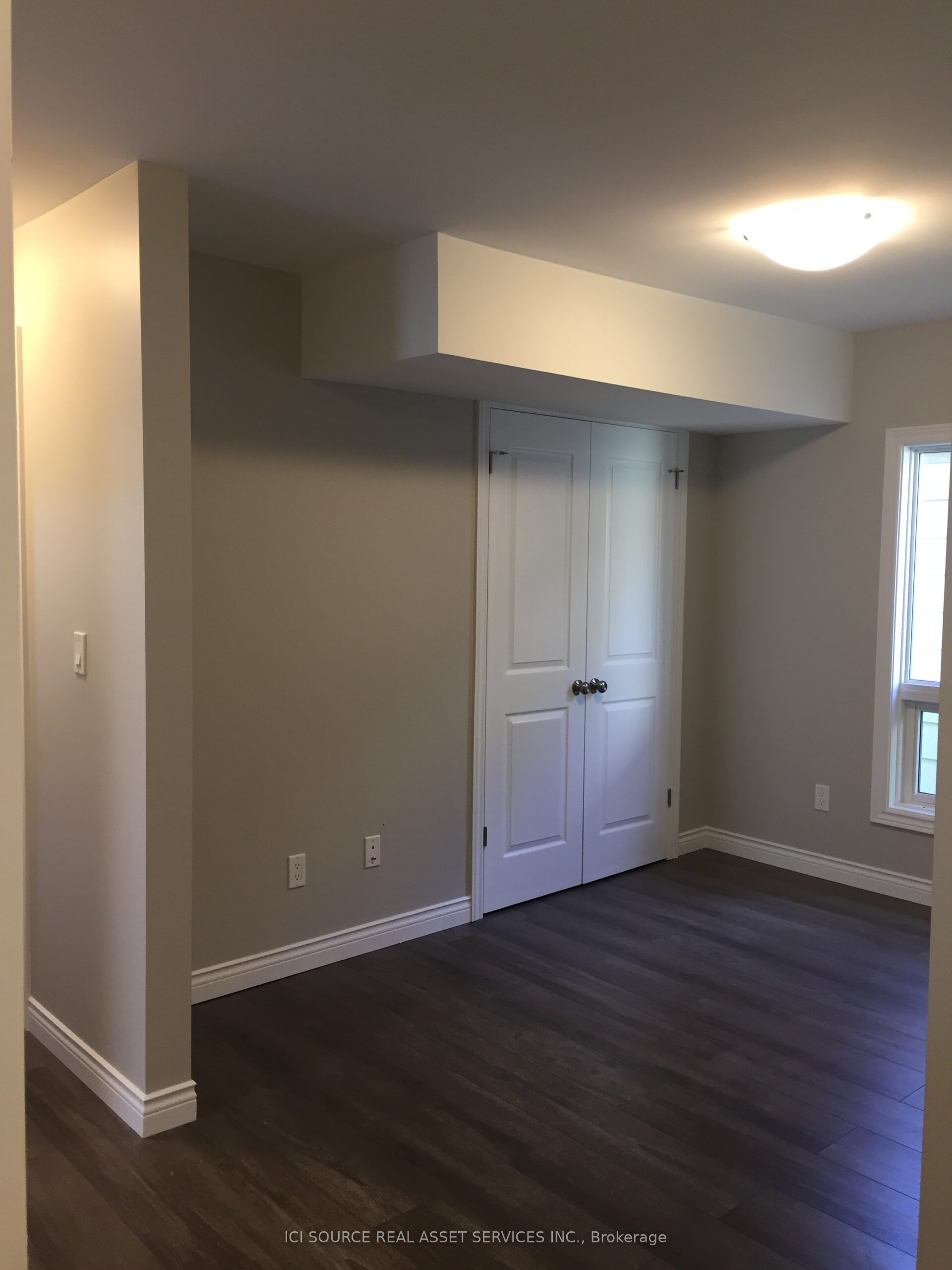 692 Lincoln Road, Windsor 3