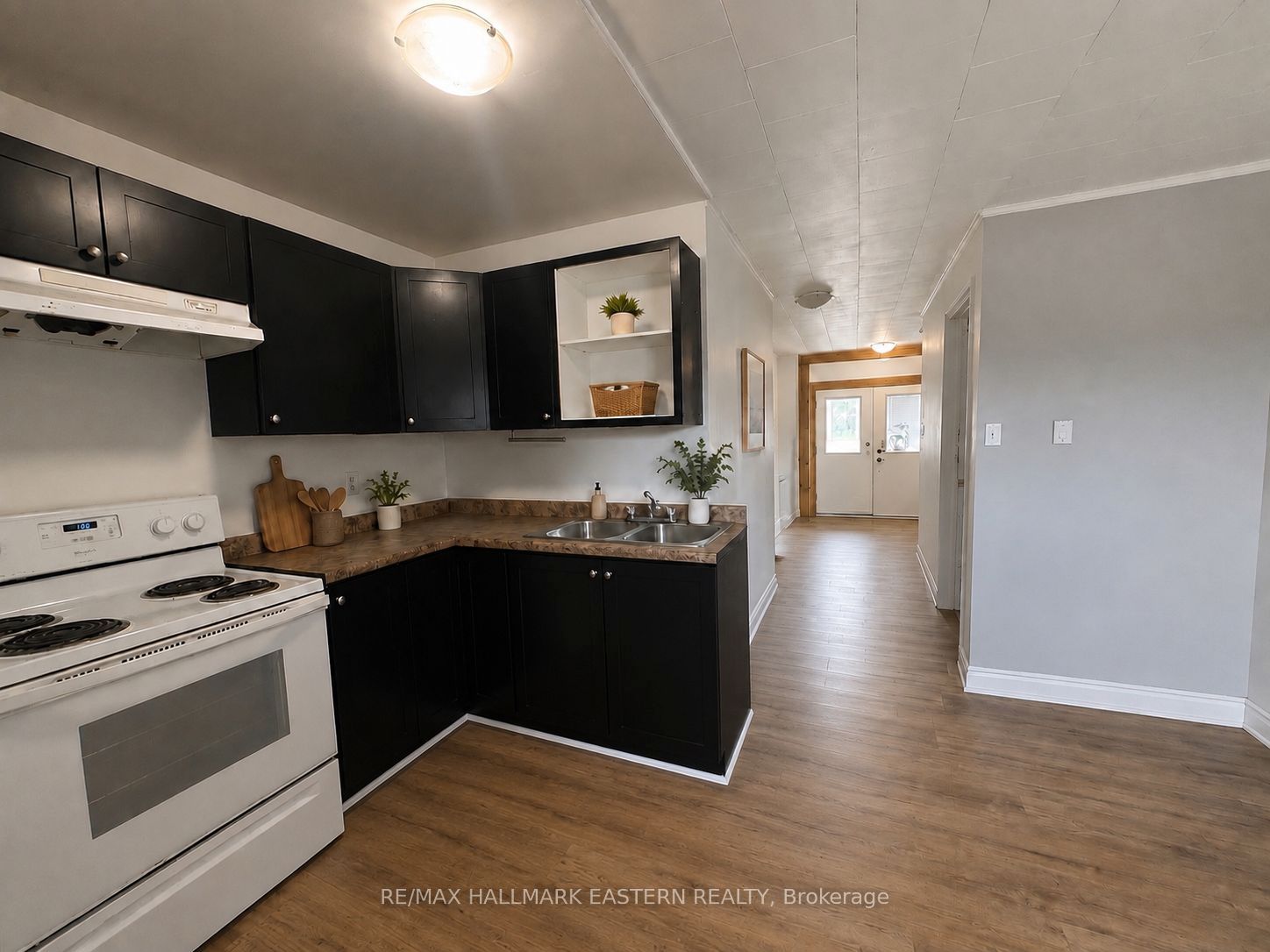 Unit 6 - 129 Main Street, Kawartha Lakes 3