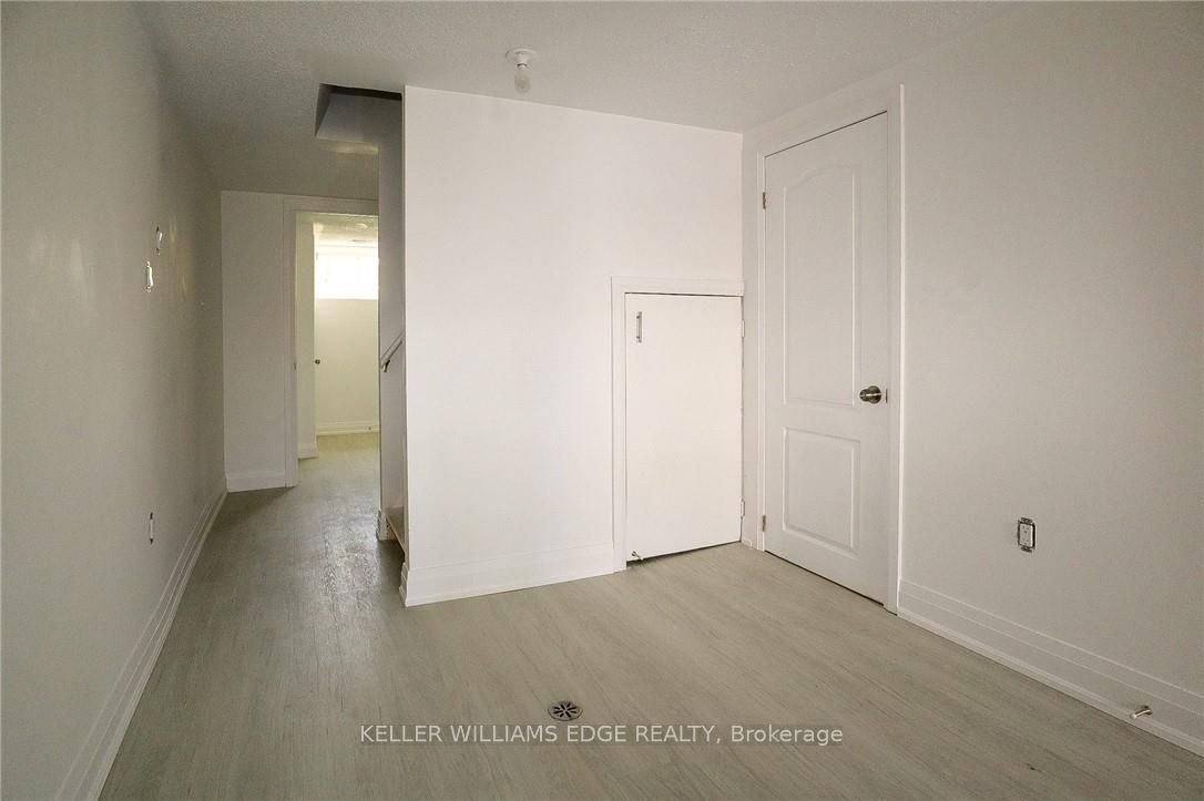 Unit LL - 525 Britannia Avenue W, Hamilton 4