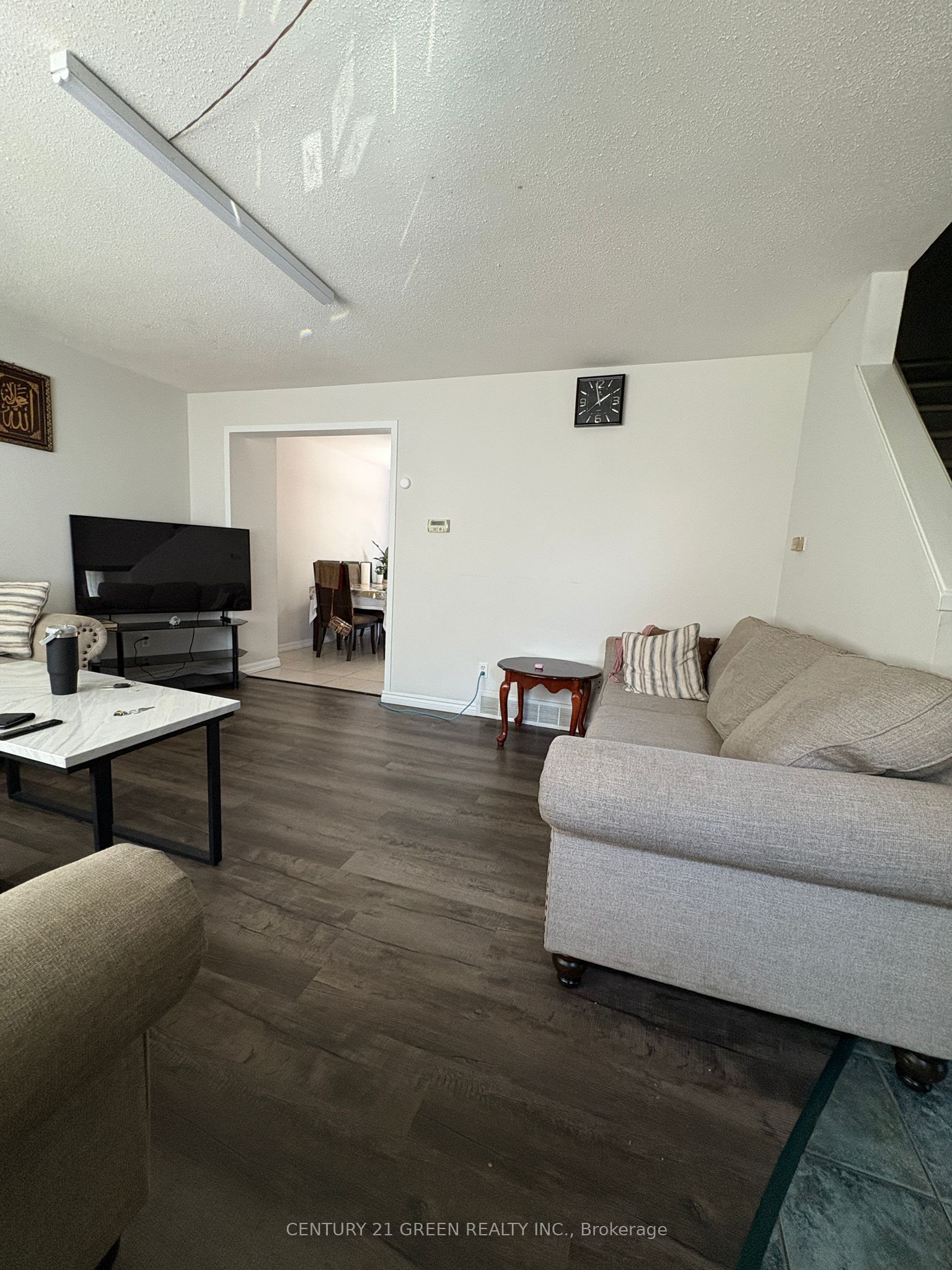 Unit Main & 2nd - 32 Elvira Crescent, London 3