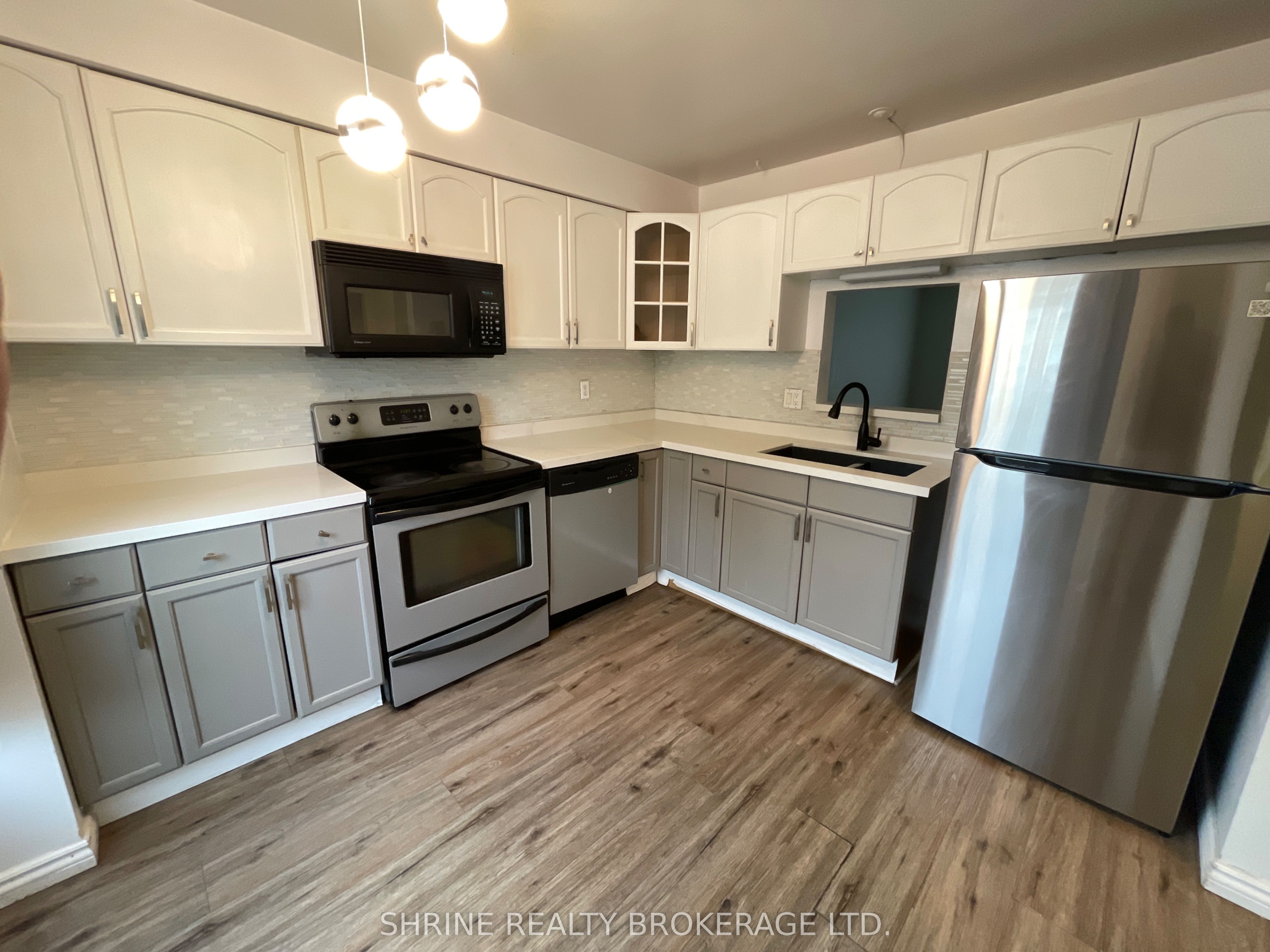 Unit 33 - 626 WHARNCLIFFE Road S, London 2