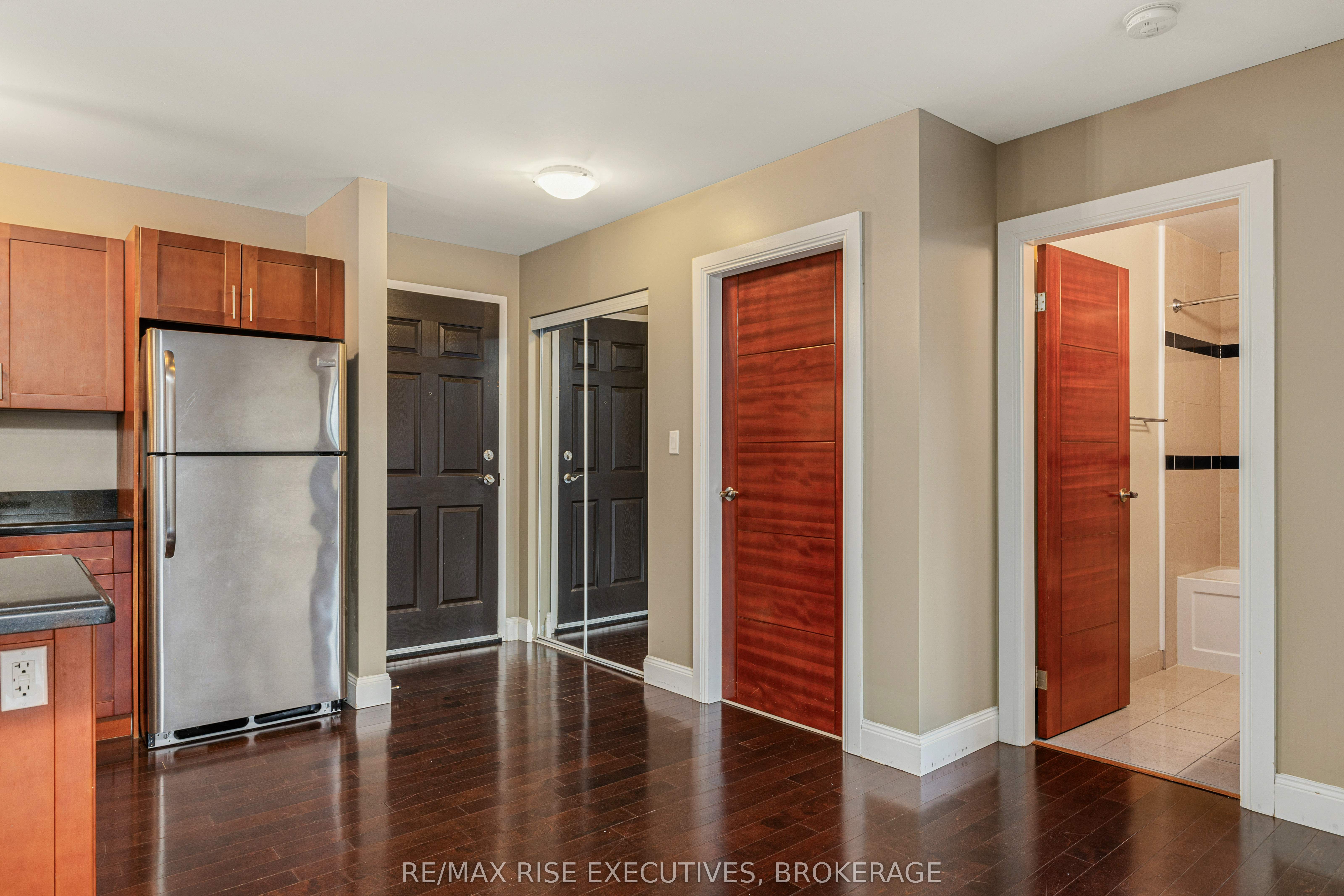 Unit 515 - 539 Armstrong Road, Kingston 5