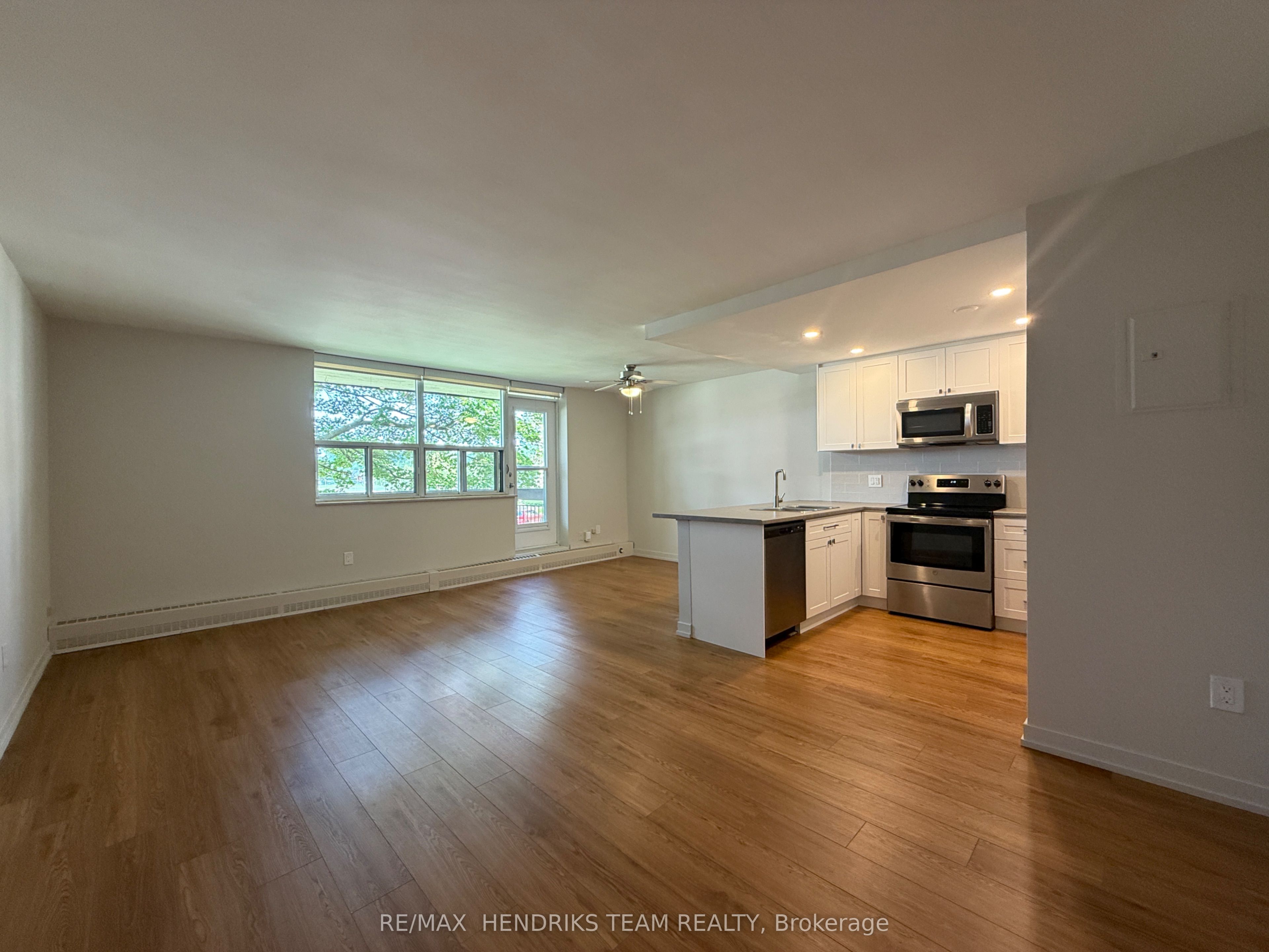 Unit 218 - 158 Fitch Street, Welland 5