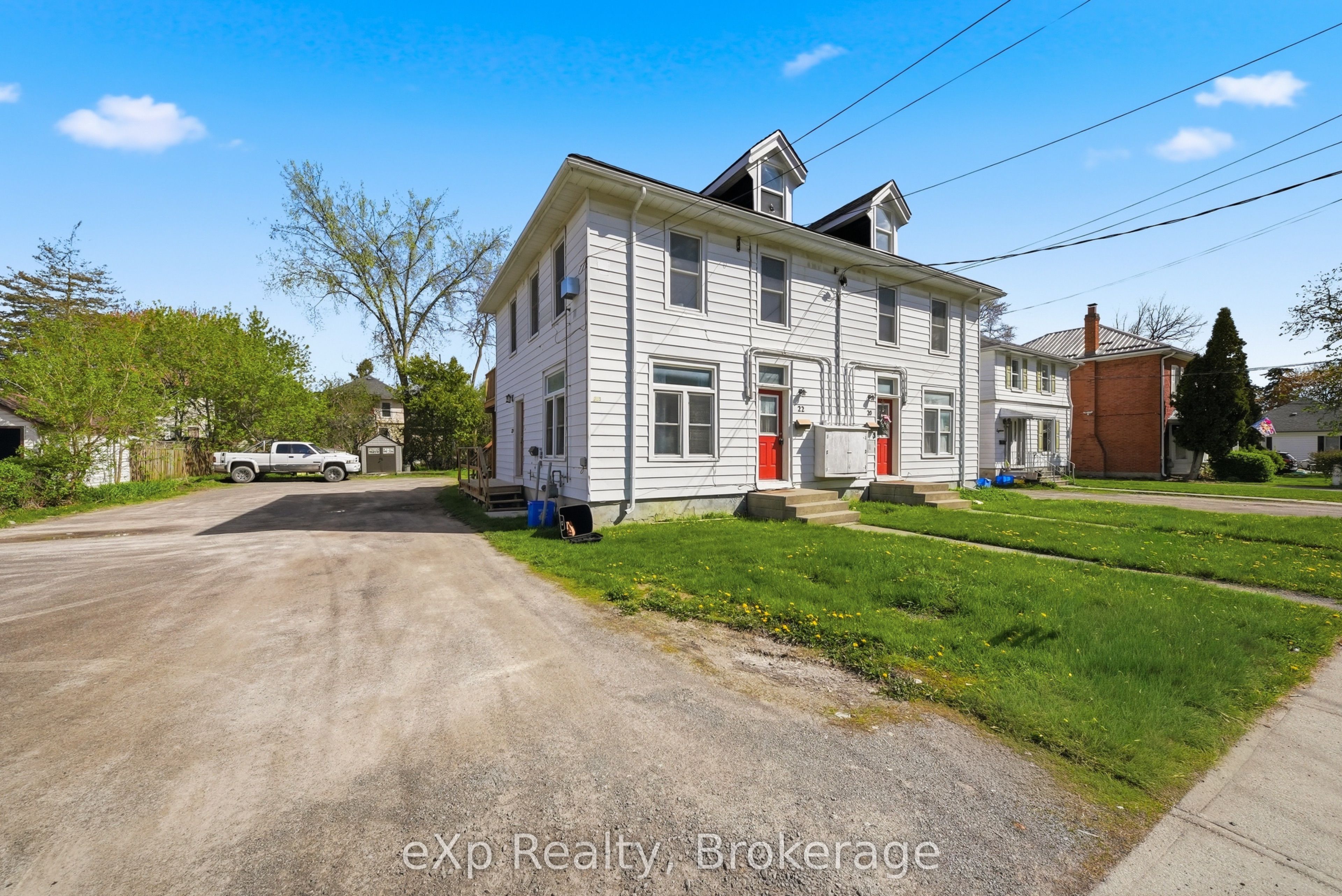 20 Charlotte Street, Belleville 1