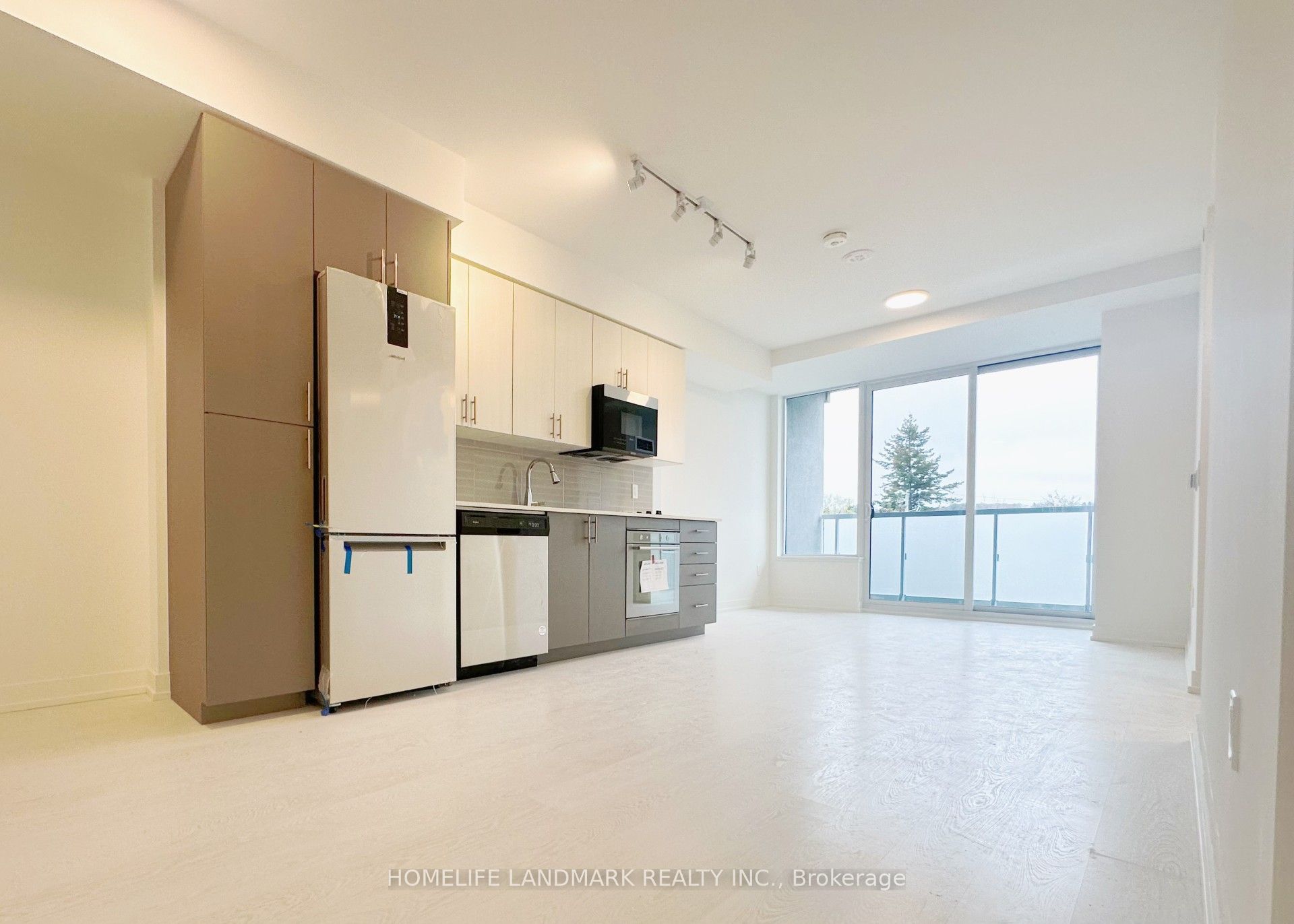 Unit 307 - 415 Main Street W, Hamilton 4