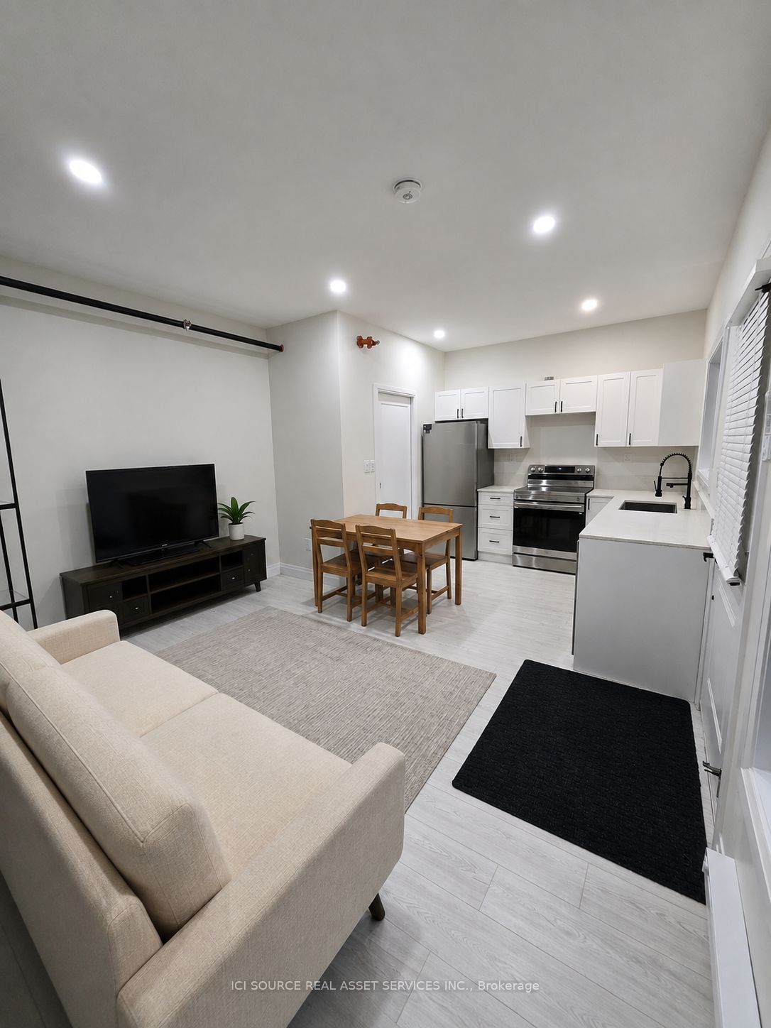Unit 4 - 51A Haynes Avenue, St. Catharines 2