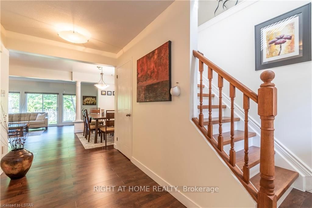 263 Rossmore Court, London 4