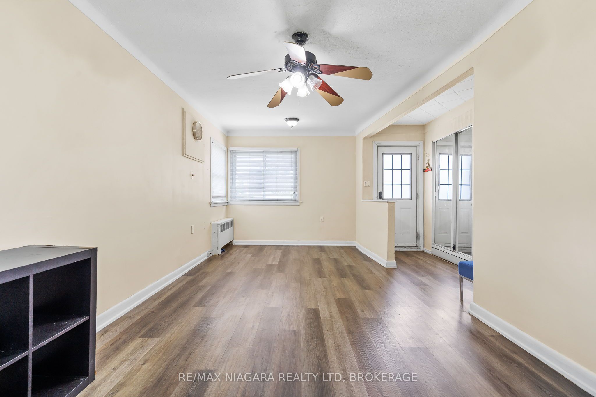 Unit UPPER - 73 Hillview Road, St. Catharines 5