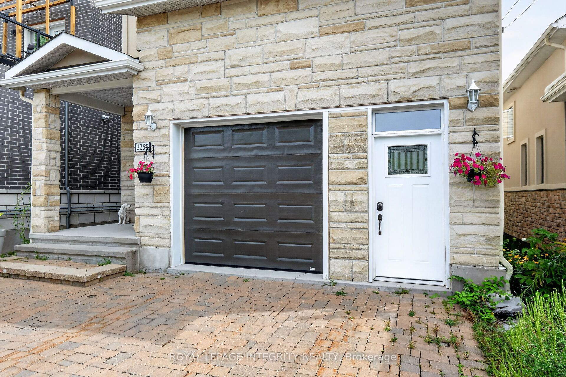 2253 Page Road, Orleans-Gloucester 4