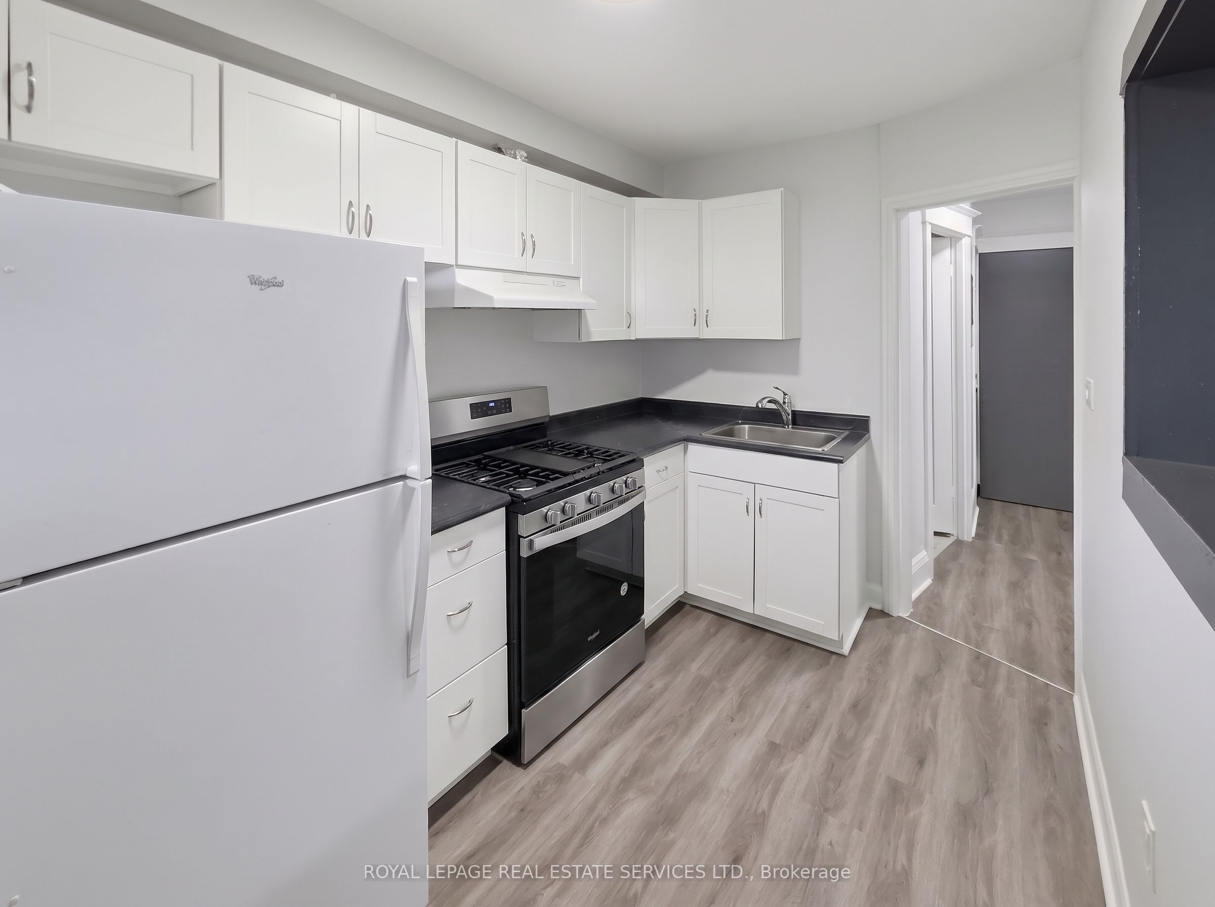 Unit 4 - 8 Ottawa Street N, Hamilton 3