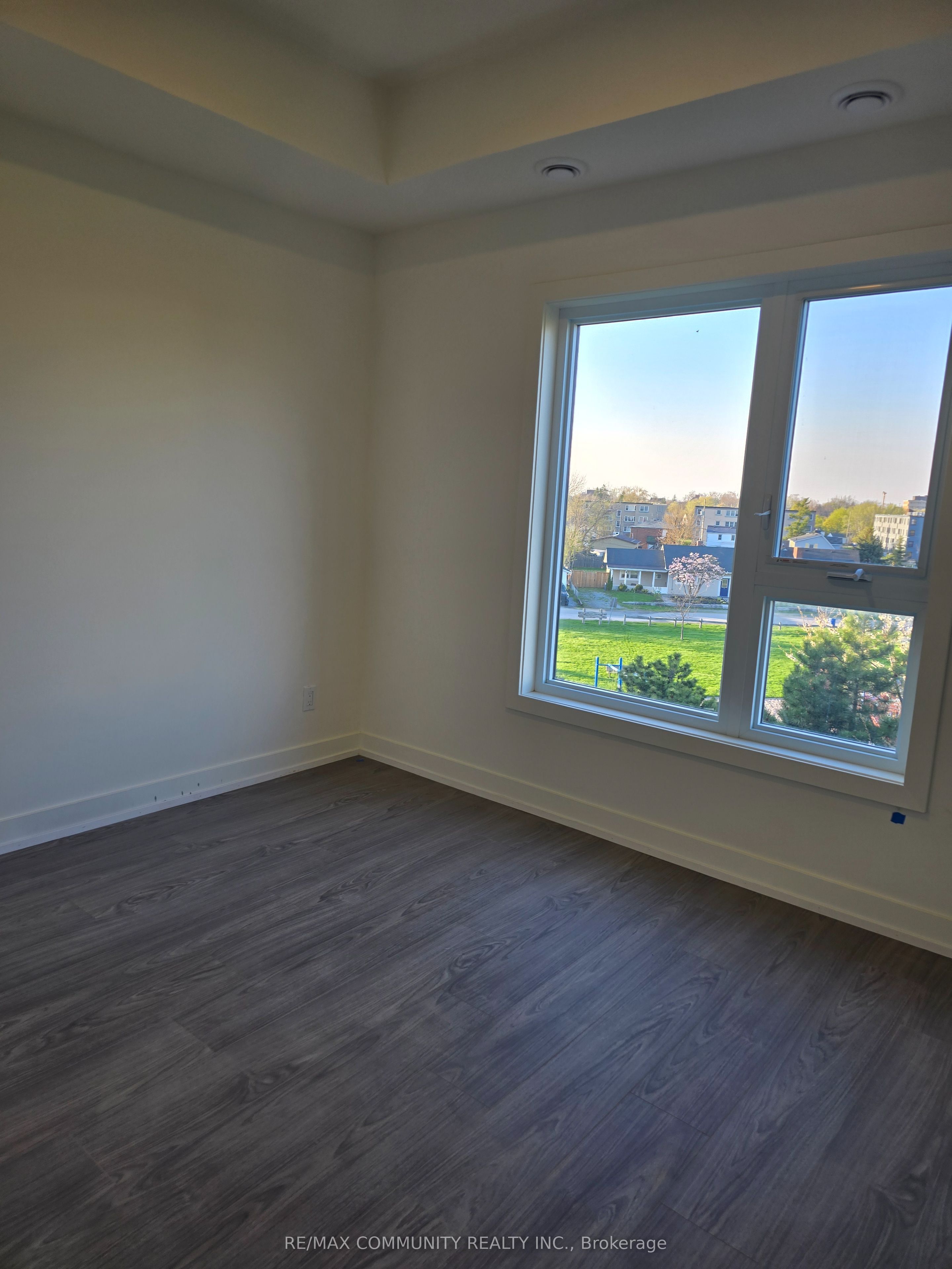 Unit 309B - 16 Melbourne Avenue, St. Catharines 4