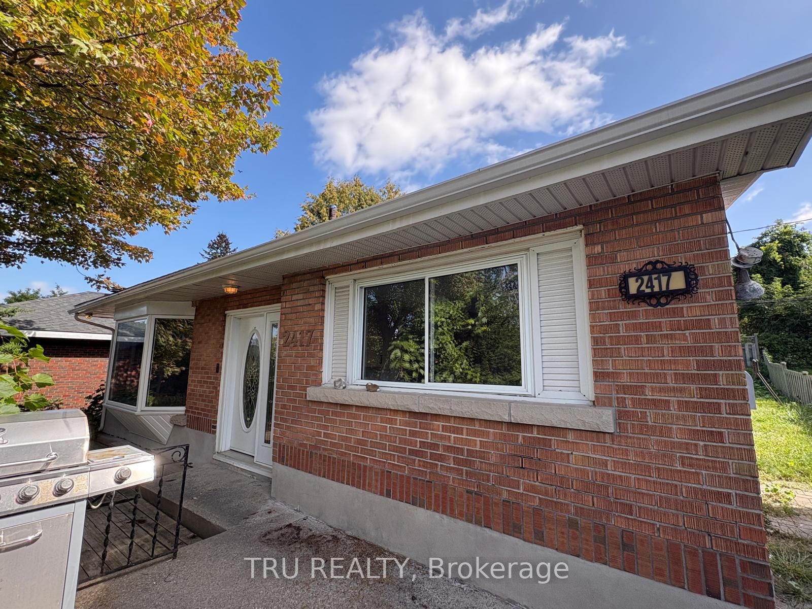 2417 Junction Avenue, Ottawa 3