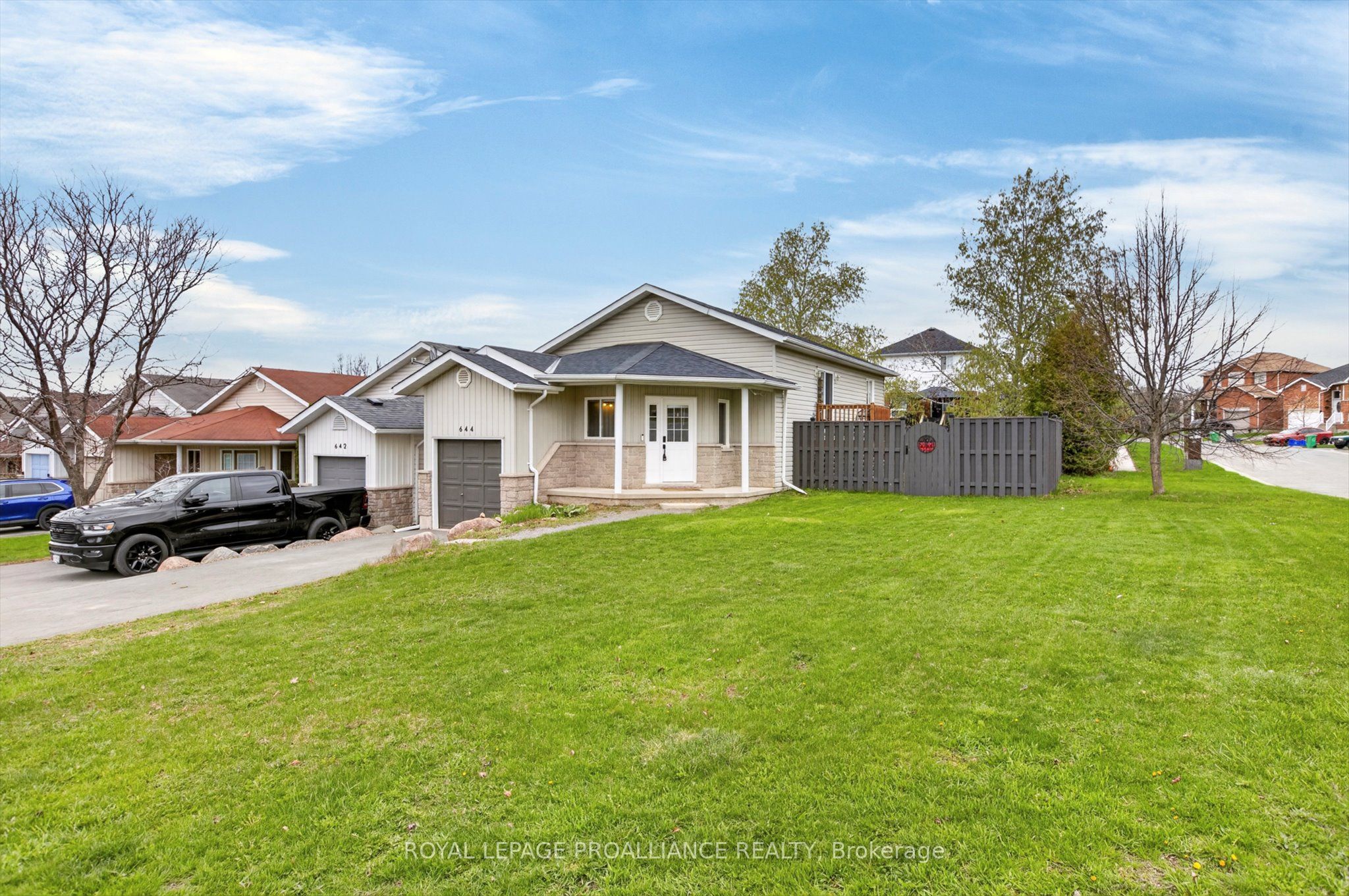 644 Trailview Drive, Peterborough 3