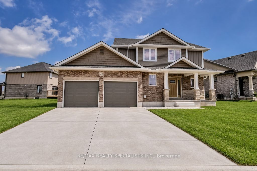 720 Halifax Road, Woodstock 1
