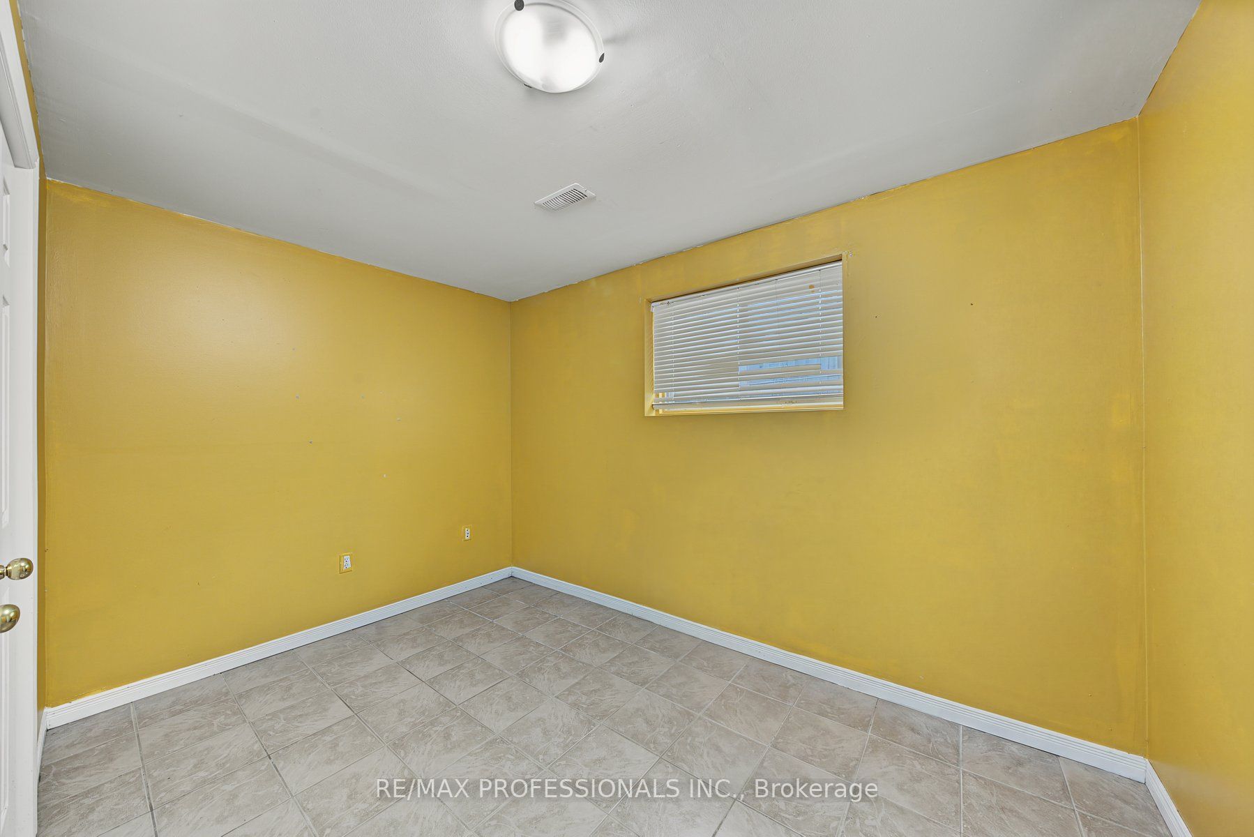 Unit Lower - 13 Waite Lane, St. Catharines 4