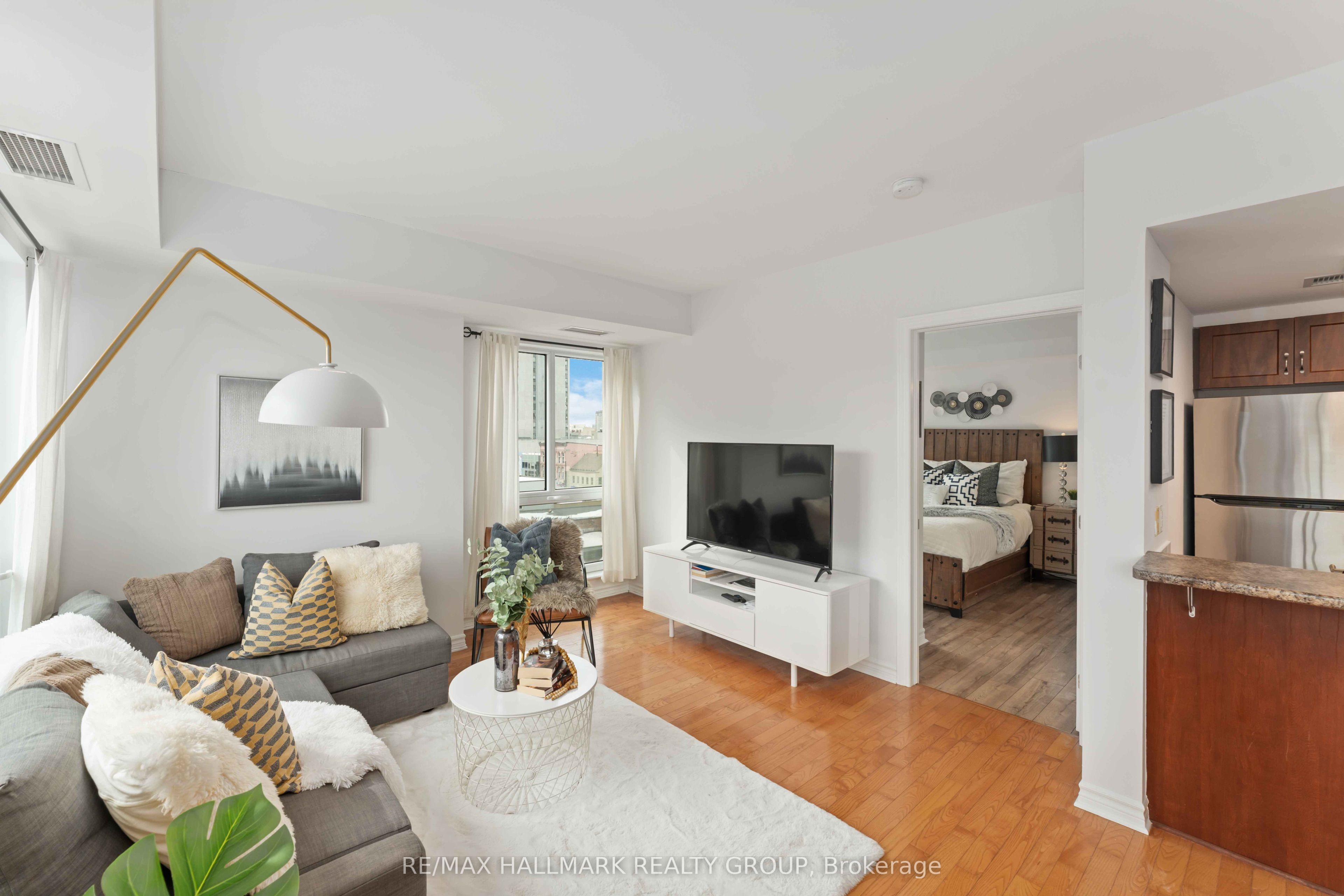 Unit 608 - 200 Rideau Street, Ottawa 4