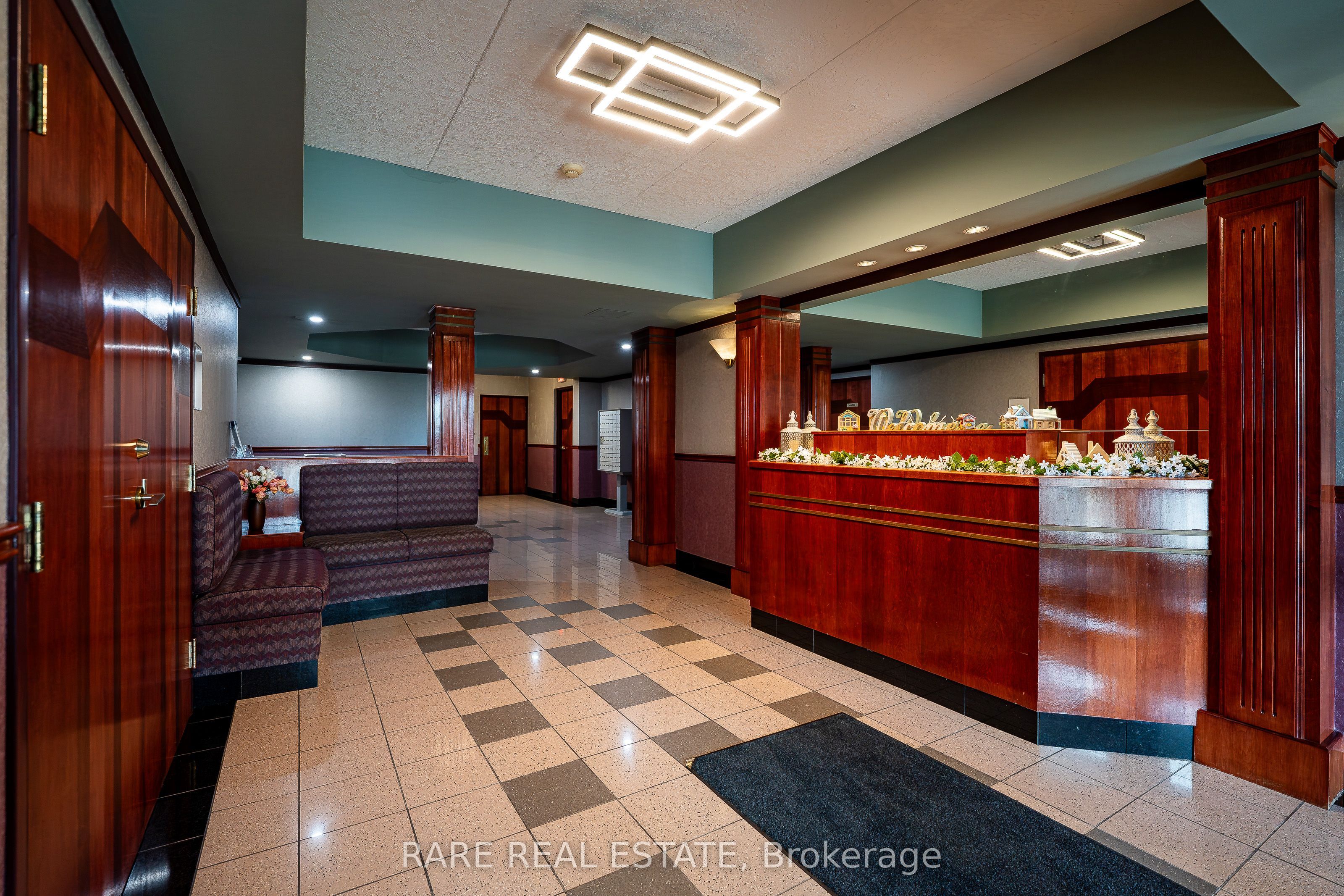 Unit 403 - 405 Erb Street W, Waterloo 4