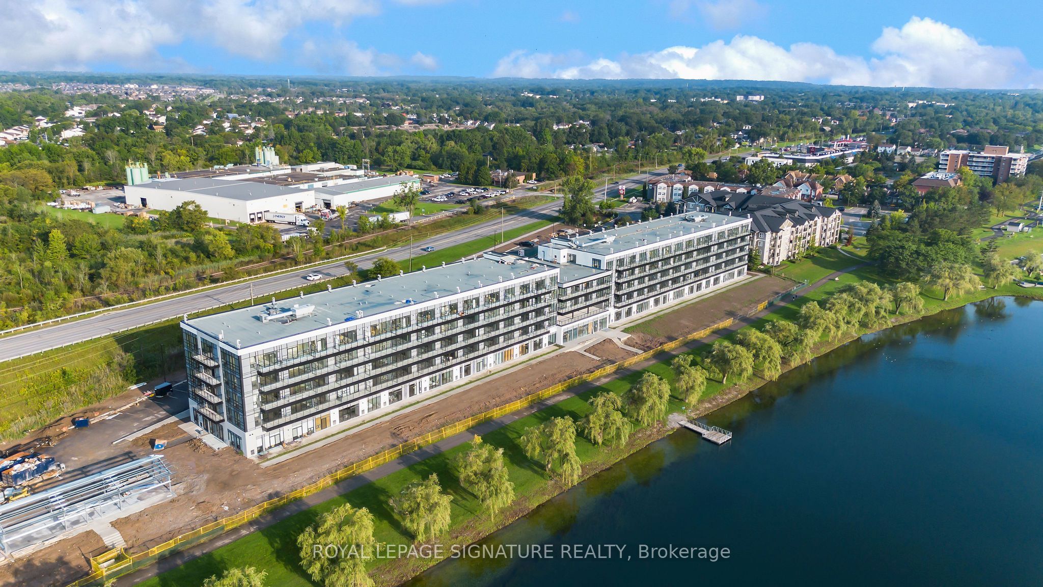 Unit 347 - 350 Prince Charles Drive S, Welland 4