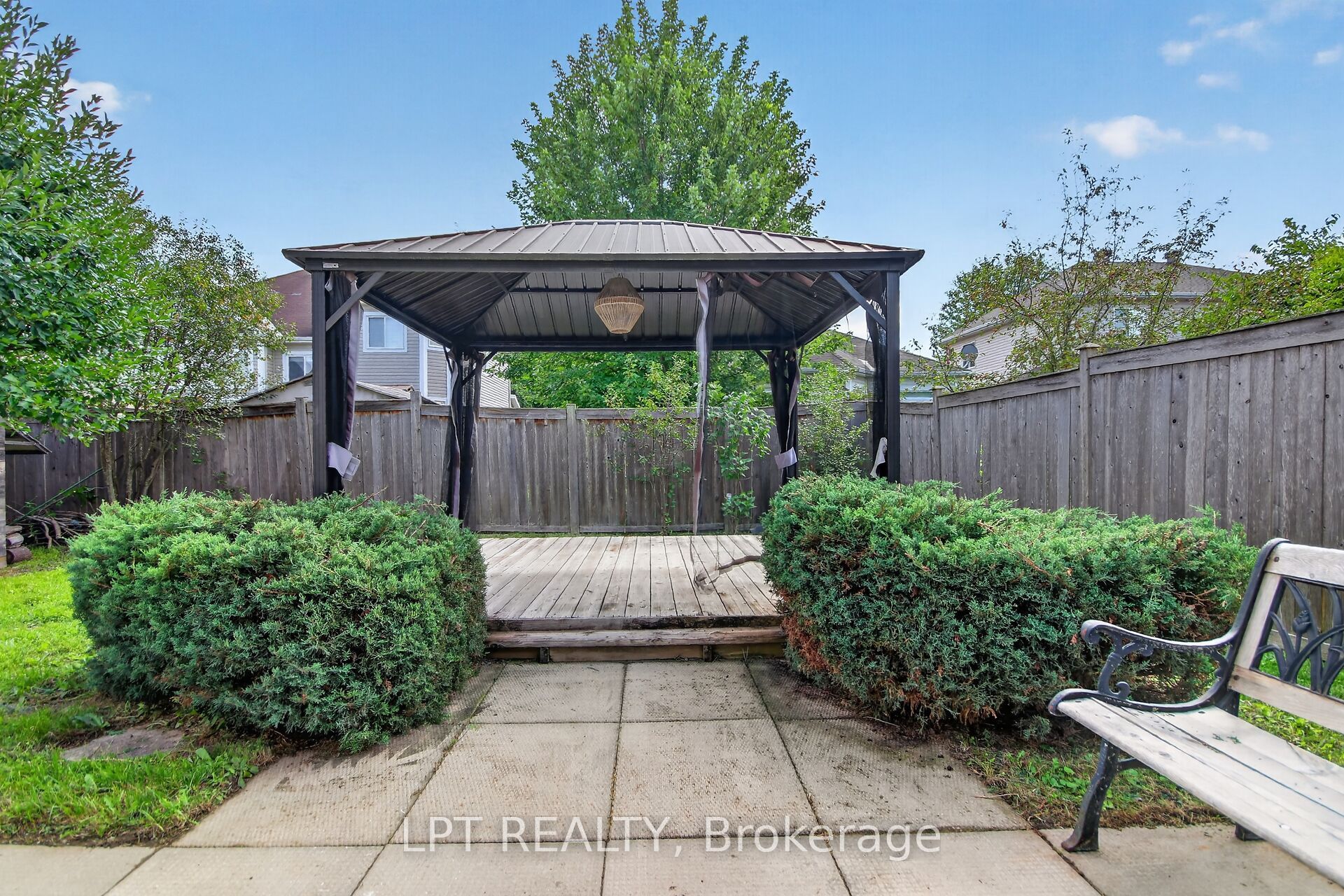 97 Black Bear Way, Stittsville-Goulbourn 3