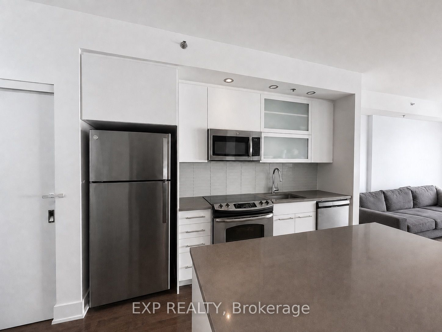 Unit 208 - 98 Richmond Road, Ottawa 3