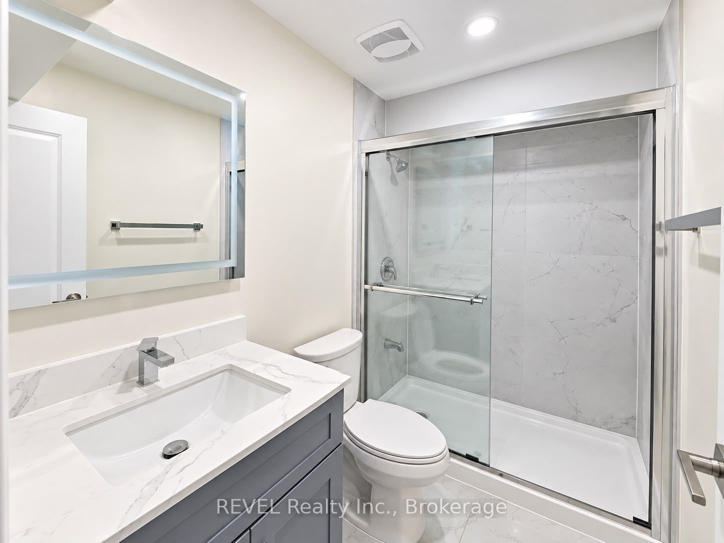 Unit LOWER - 15 IRONWOOD Court, Thorold 4