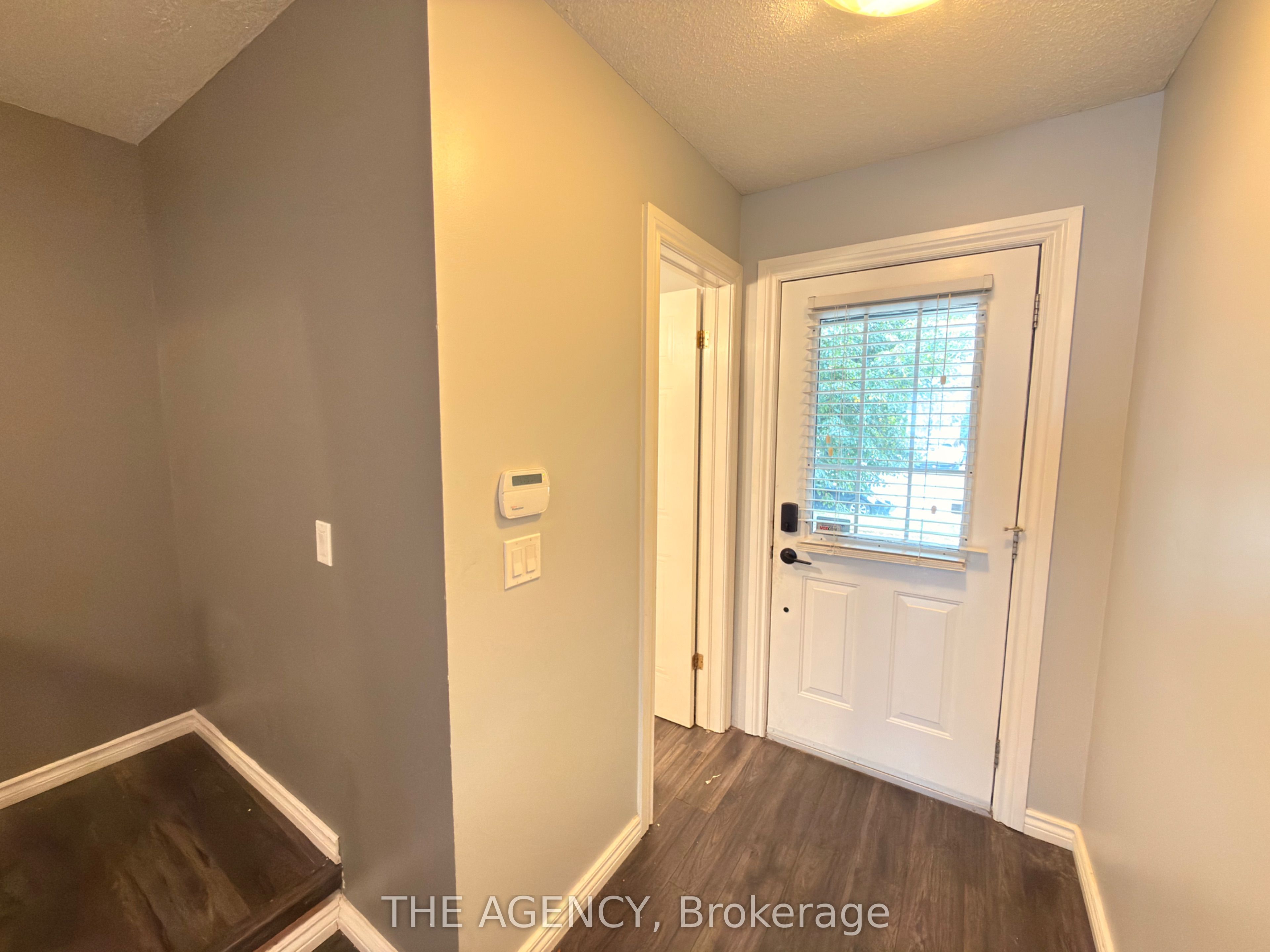 4 Porter Drive, Guelph 5