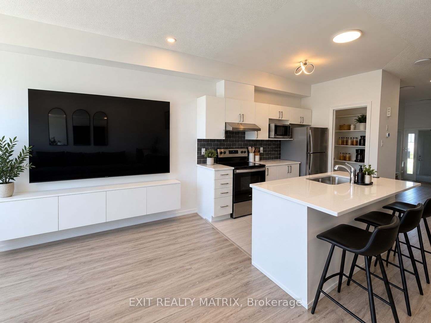 97 Rallidale Street, Orleans-Gloucester 3