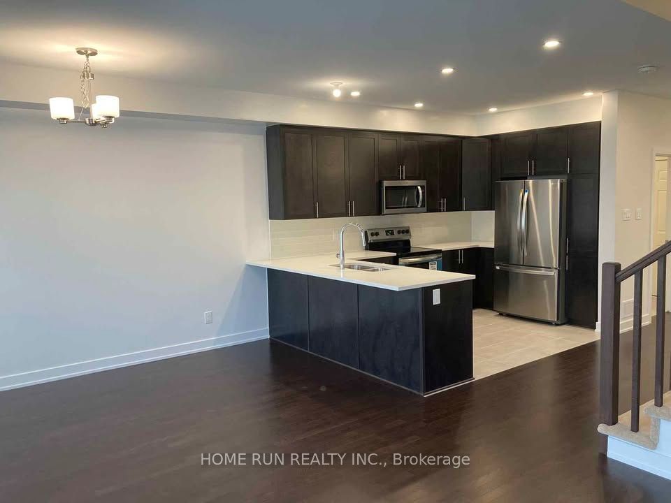 671 Rathburn Lane, Orleans-Gloucester 3
